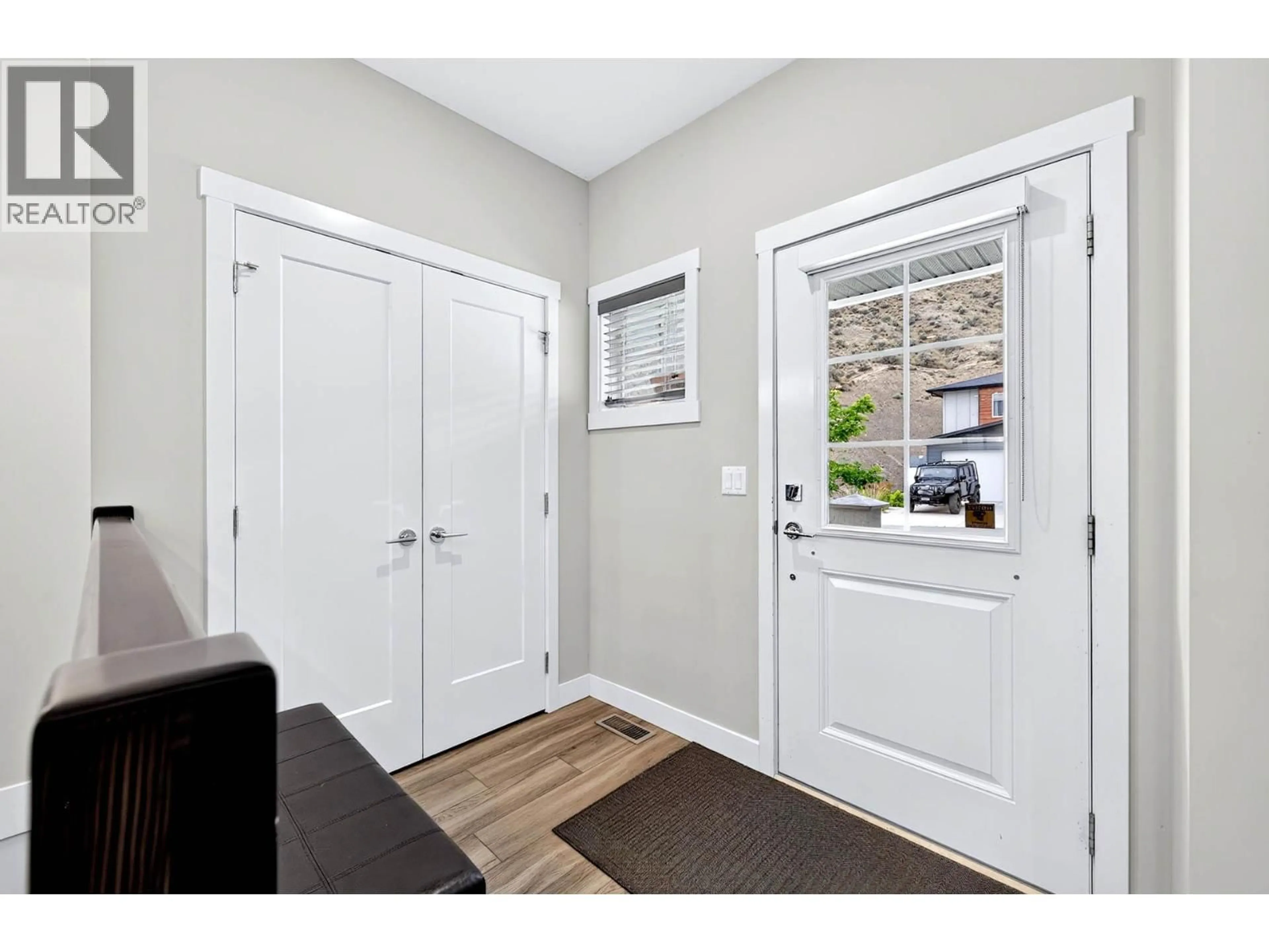 Indoor entryway for 24 - 1900 ORD ROAD, Kamloops British Columbia V2B0B6