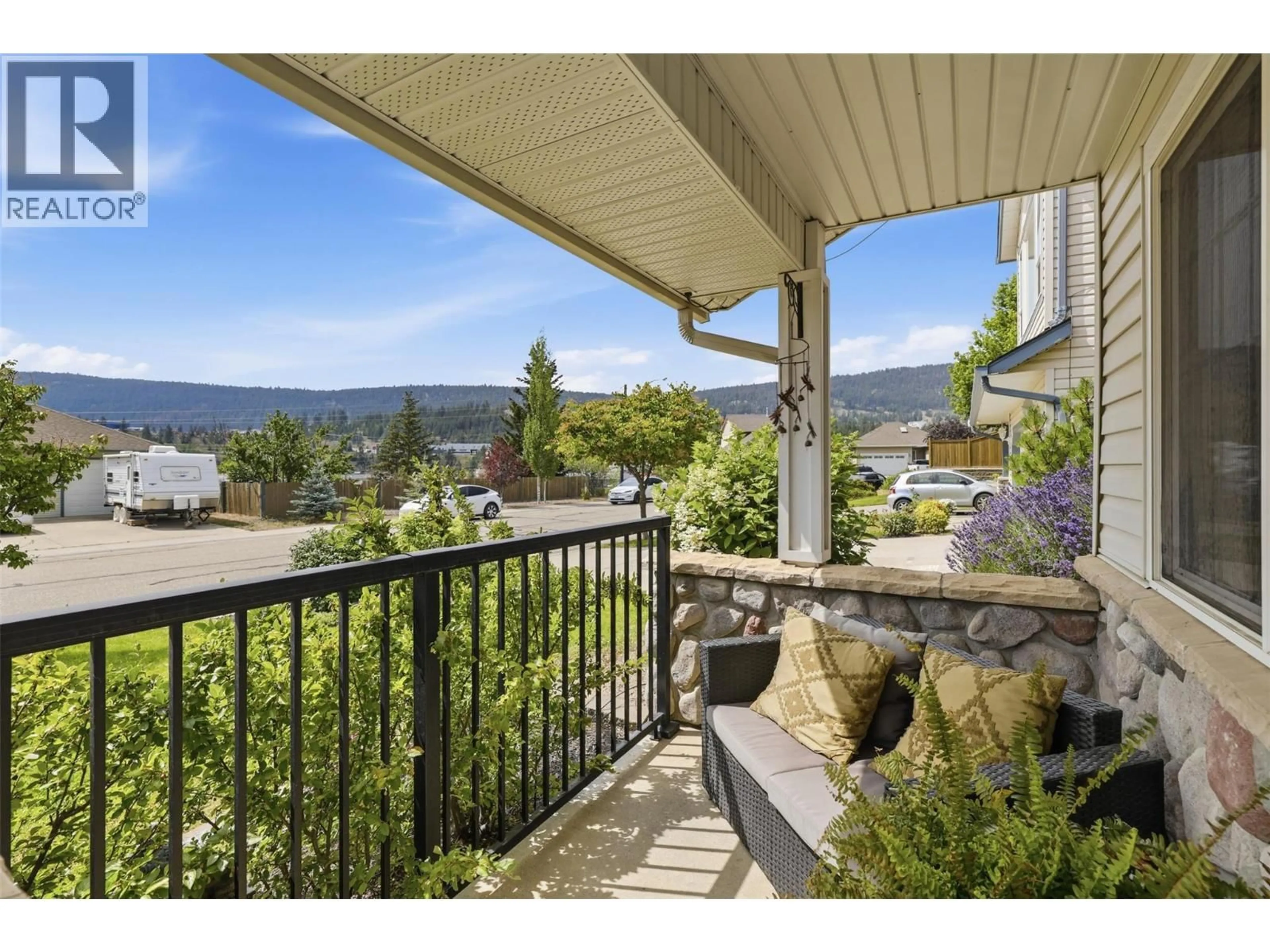 Patio, unknown for 1916 SASKATOON PLACE, Kamloops British Columbia V2E2T1