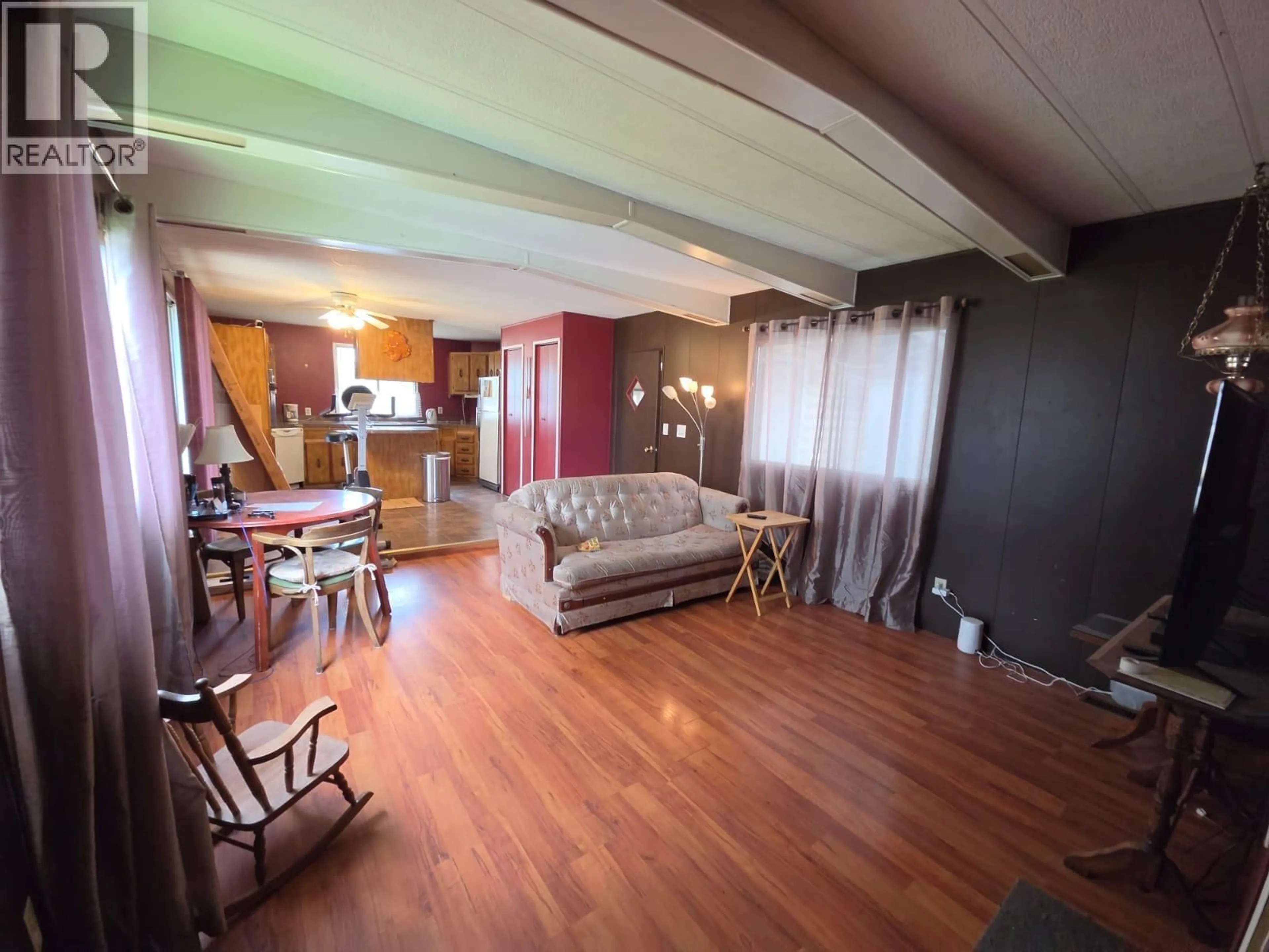 Unknown for 5293 44 STREET SOUTHEAST, Chetwynd British Columbia V0C1J0