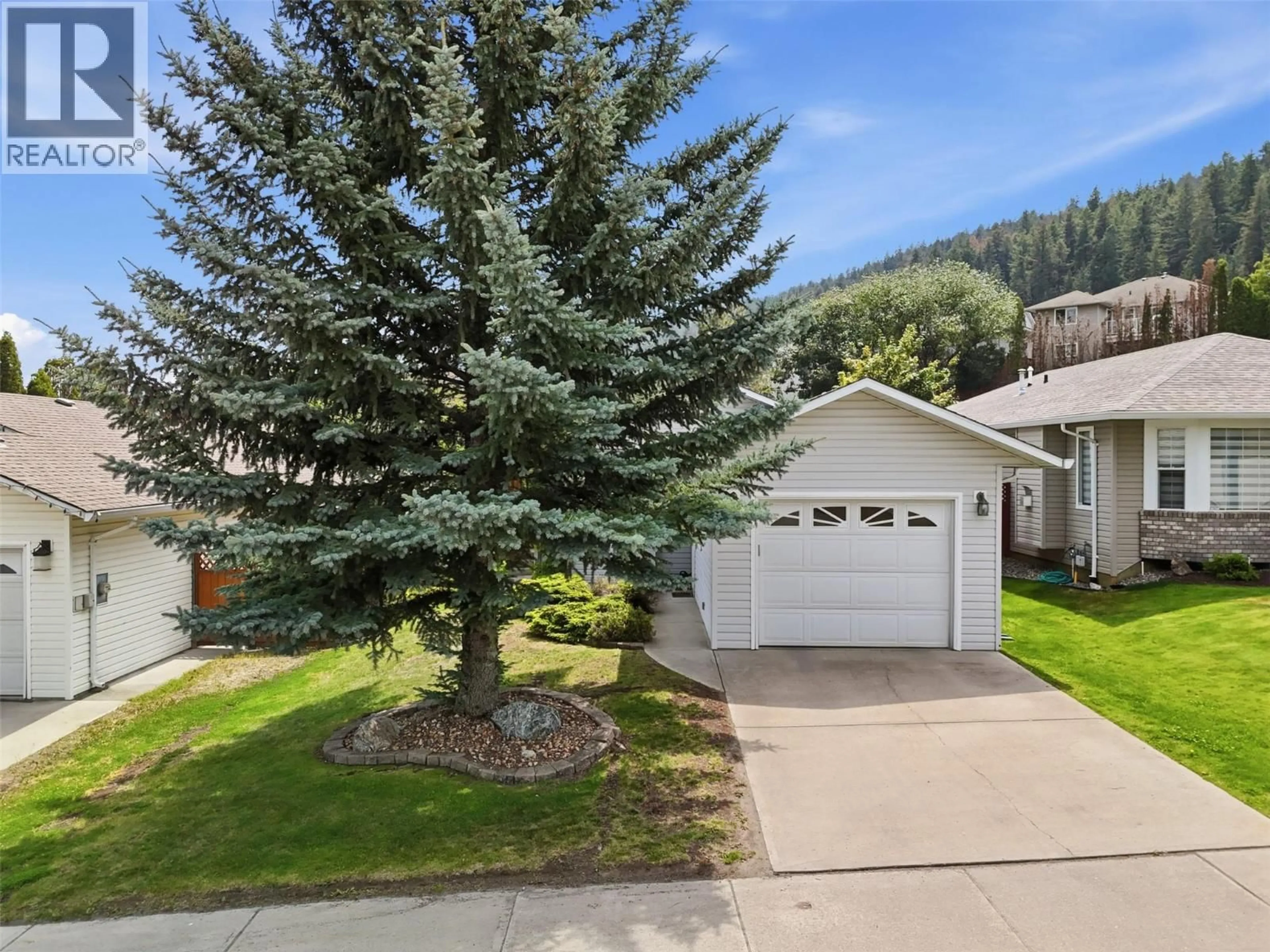 A pic from outside/outdoor area/front of a property/back of a property/a pic from drone, mountain view for 14 - 1951 LODGEPOLE DRIVE, Kamloops British Columbia V1S1Y1
