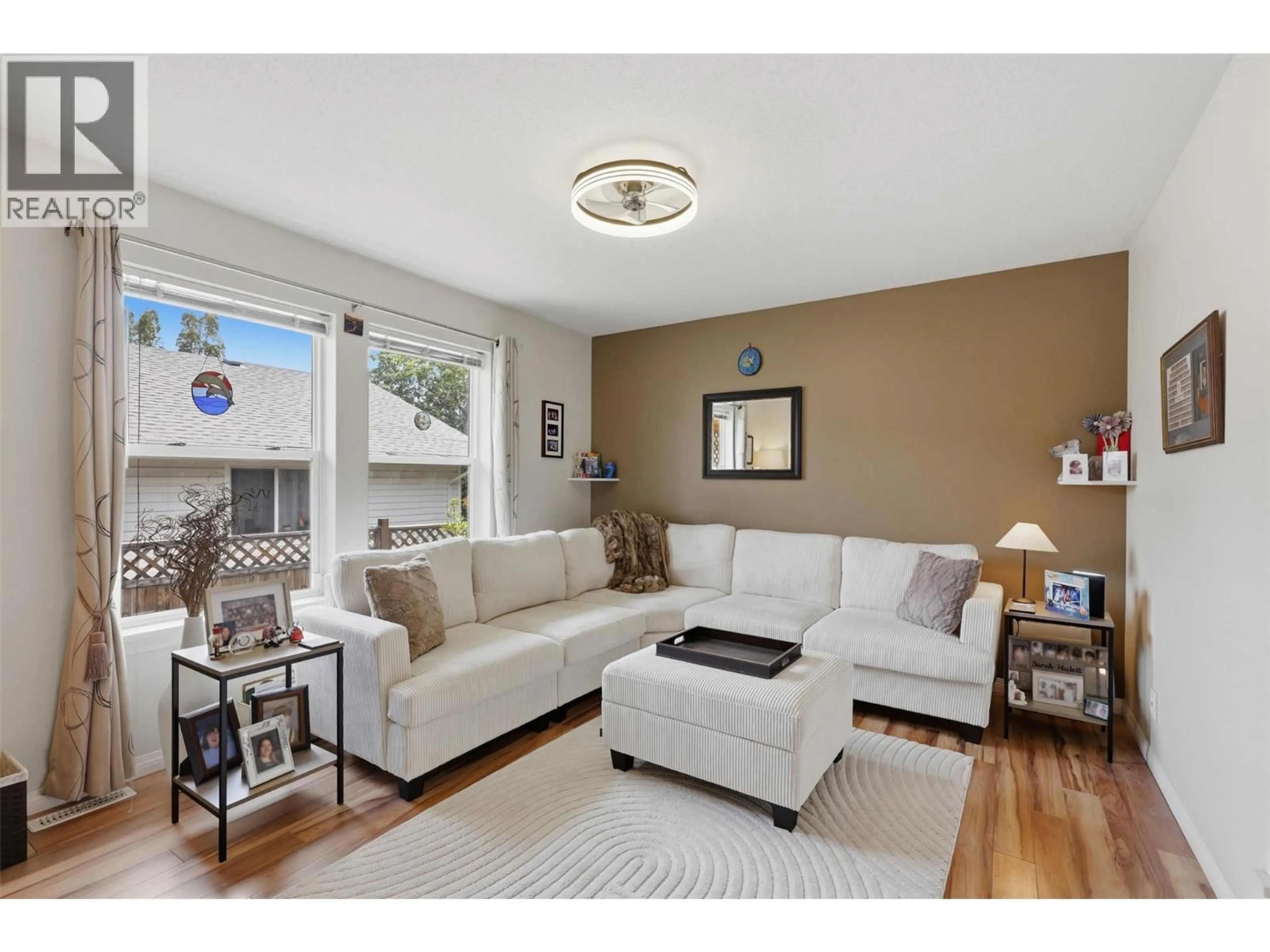 Living room with furniture, unknown for 14 - 1951 LODGEPOLE DRIVE, Kamloops British Columbia V1S1Y1