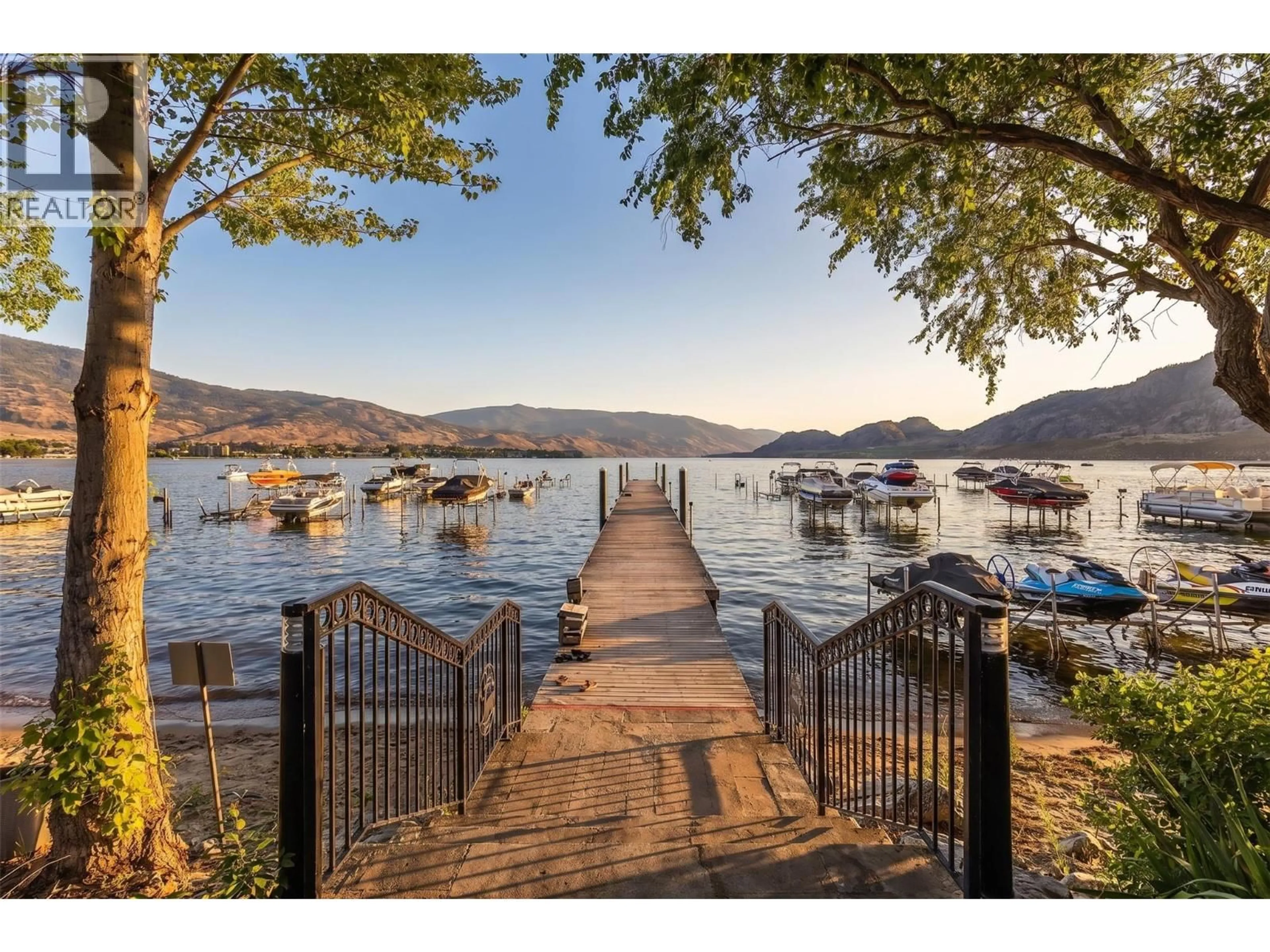 Patio, water/lake/river/ocean view for 118 - 7600 COTTONWOOD DRIVE, Osoyoos British Columbia V0H1V3