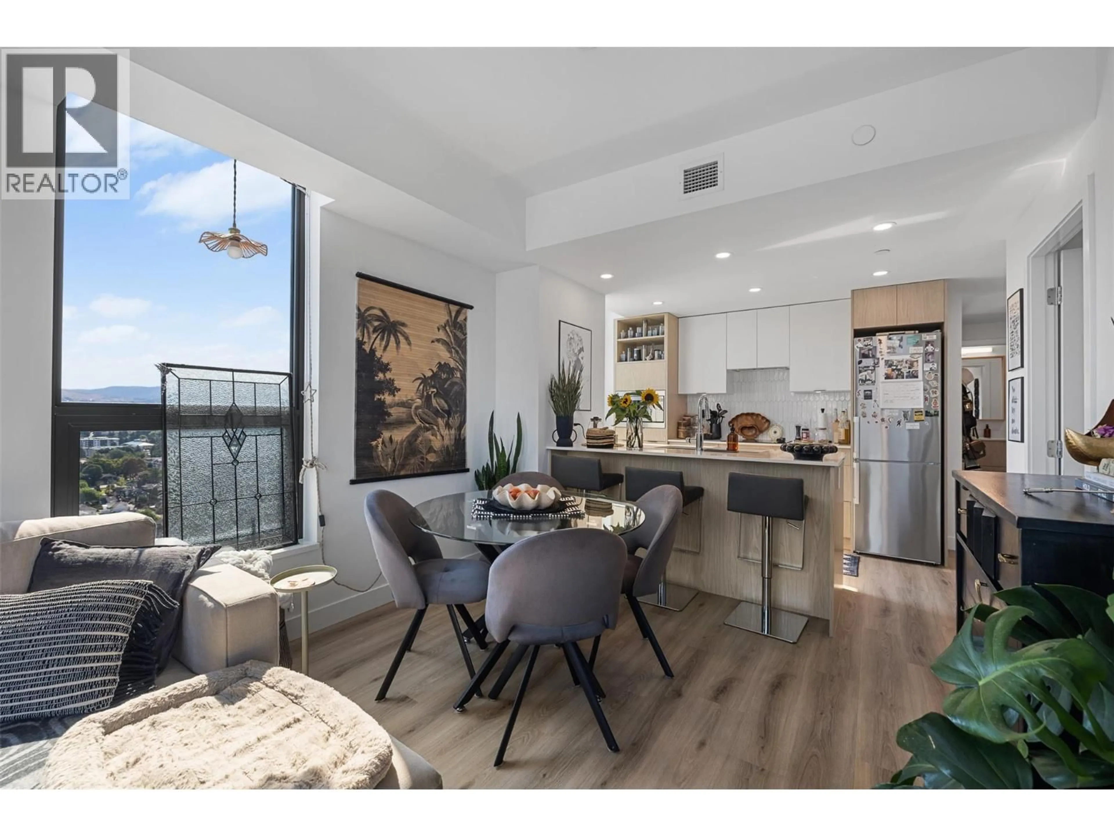 Unknown for 2308 - 1488 BERTRAM STREET, Kelowna British Columbia V1Y0M6