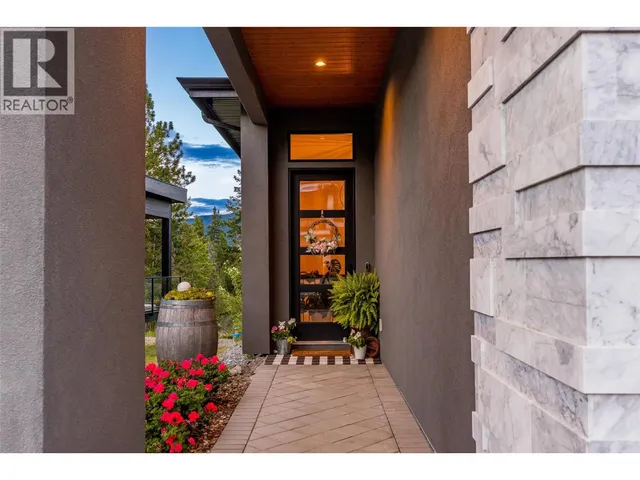 10293 LONG ROAD, Lake Country 2