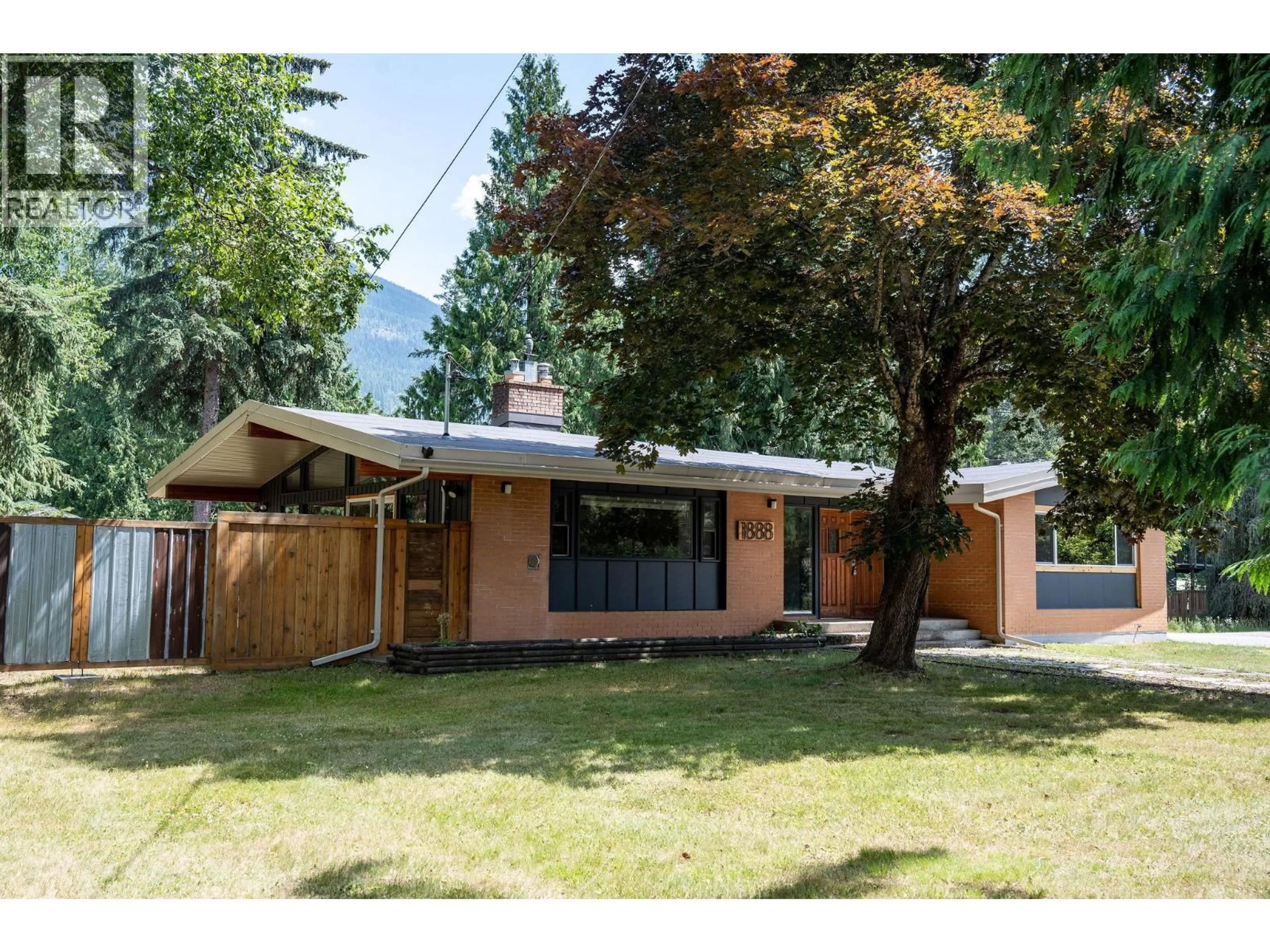 Unknown for 1888 AIRPORT WAY, Revelstoke British Columbia V0E2S0
