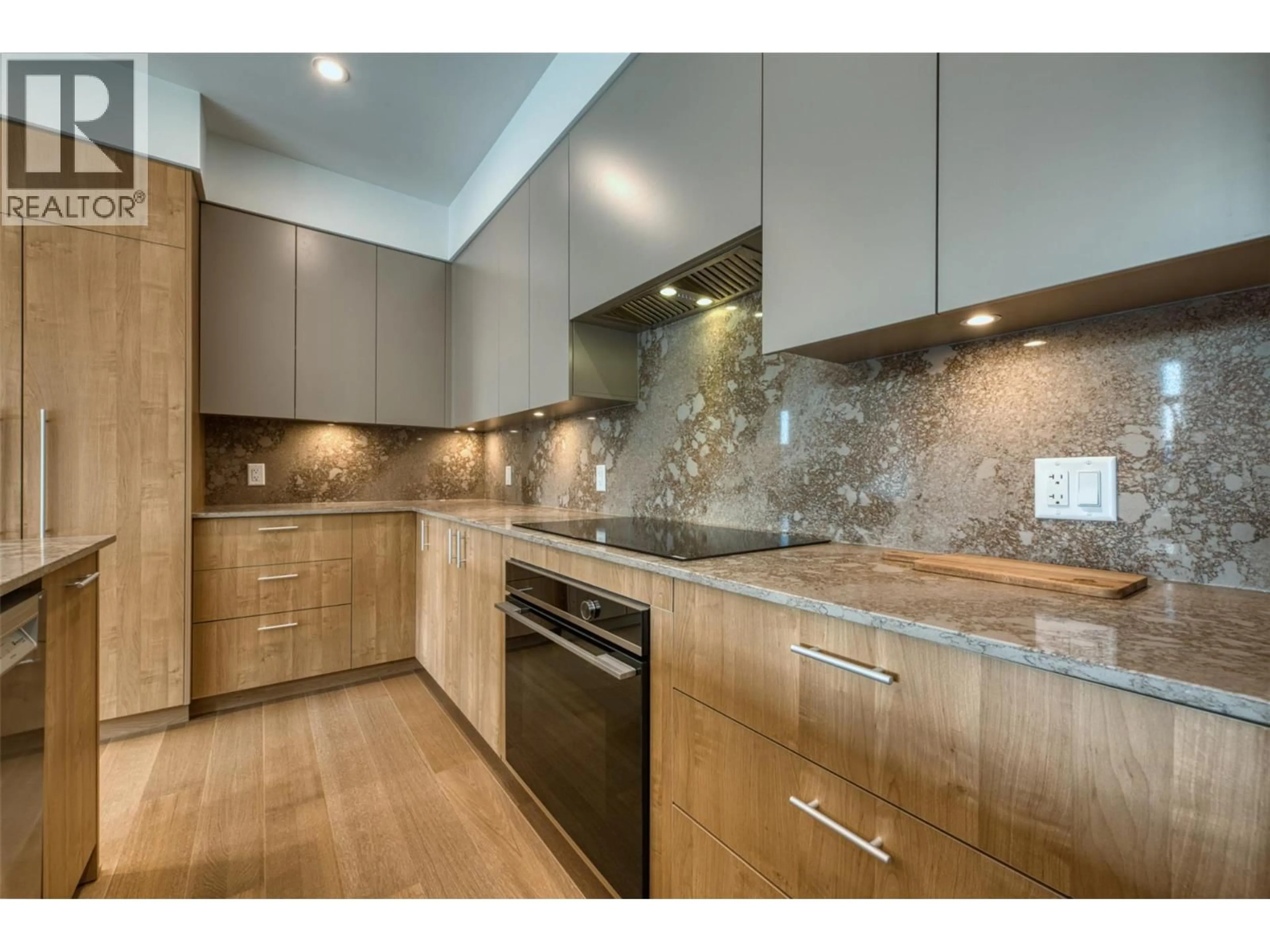 Contemporary kitchen, ceramic/tile floor for 205 - 9652 BENCHLAND DRIVE, Lake Country British Columbia V4V0C4