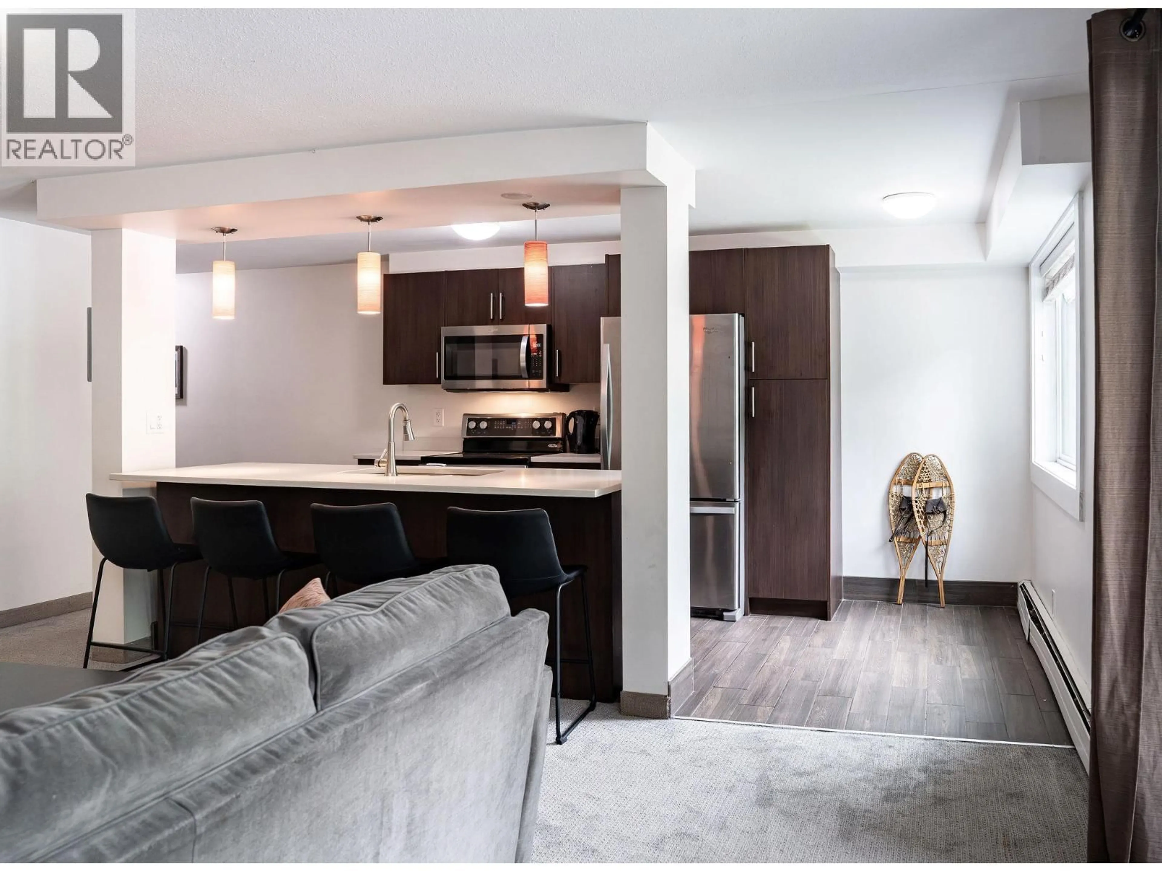 Open concept kitchen, unknown for 104 - 1211 VICTORIA ROAD WEST, Revelstoke British Columbia V0E2S0