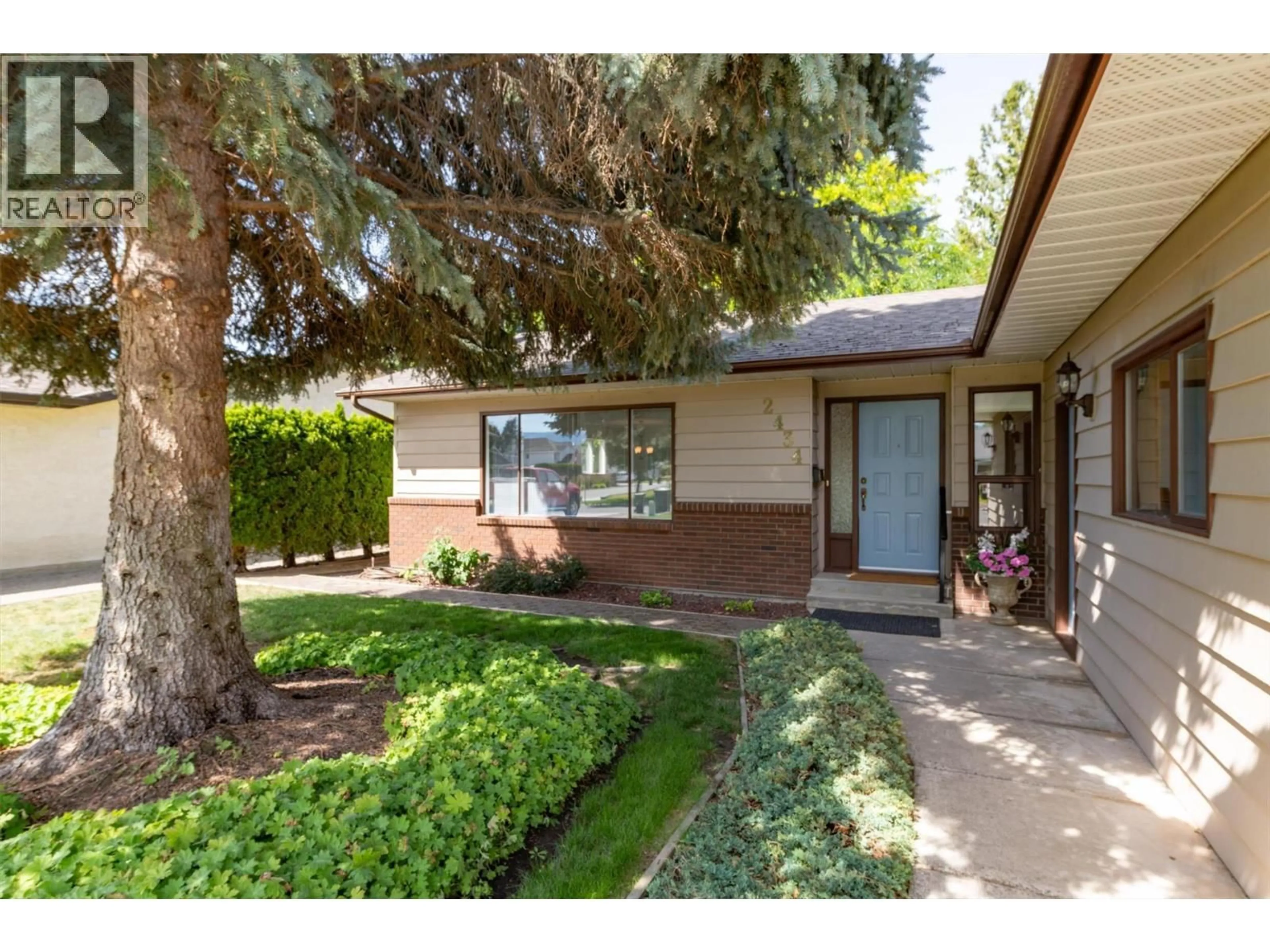 Unknown for 2434 RHONDDA CRESCENT, Kelowna British Columbia V1Y8A3