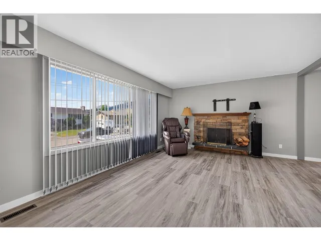 816 BEBEK ROAD, Kamloops 4