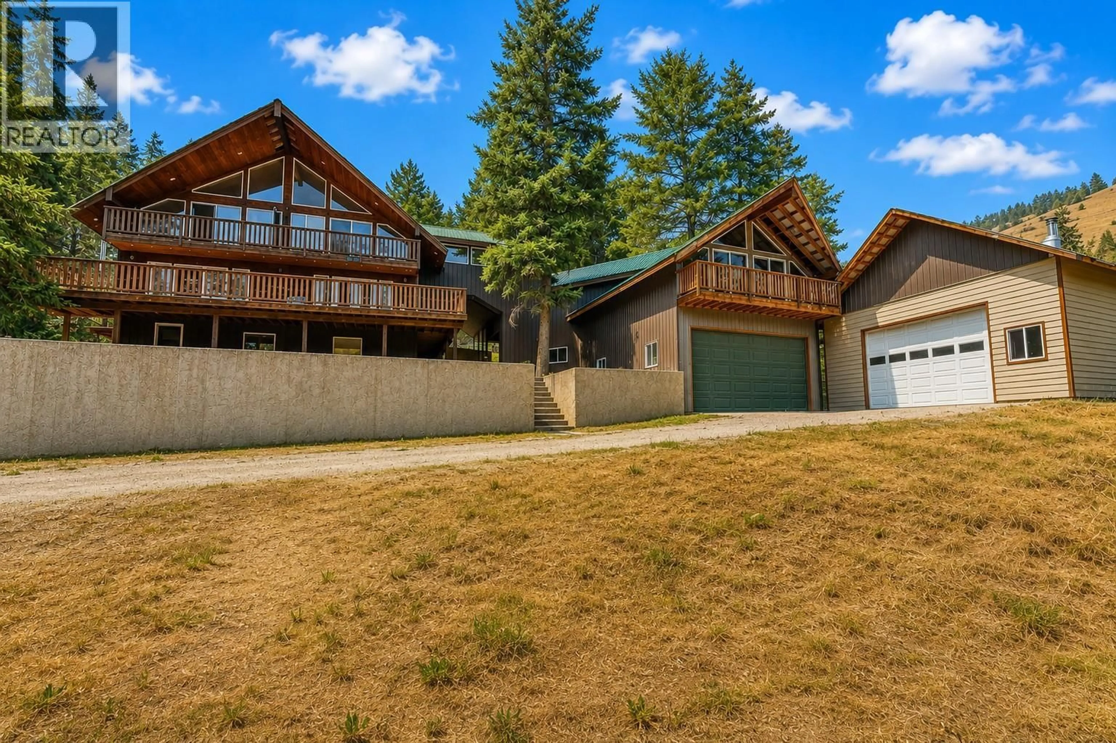 A pic from outside/outdoor area/front of a property/back of a property/a pic from drone, mountain view for 842 GRAND ORO ROAD, Kaleden British Columbia V0H1K0