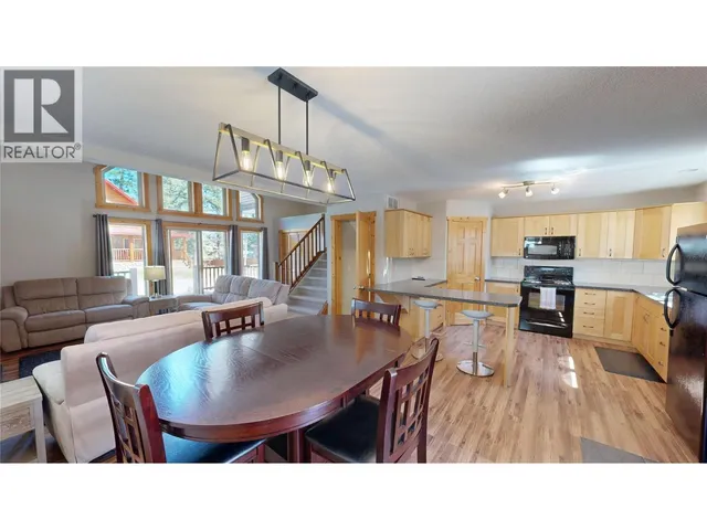 93 - 4868 RIVERVIEW DRIVE, Edgewater 5