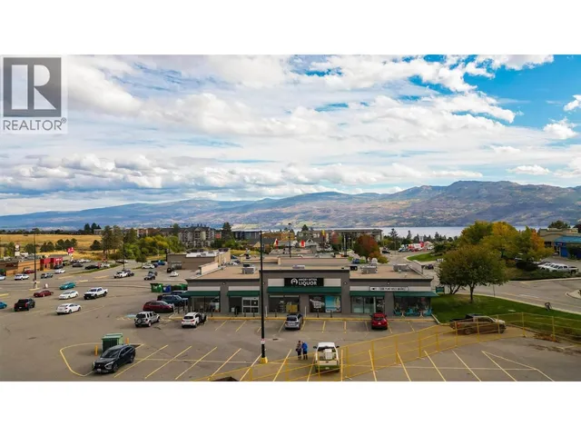 307 - 3645 GOSSET ROAD, West Kelowna 2