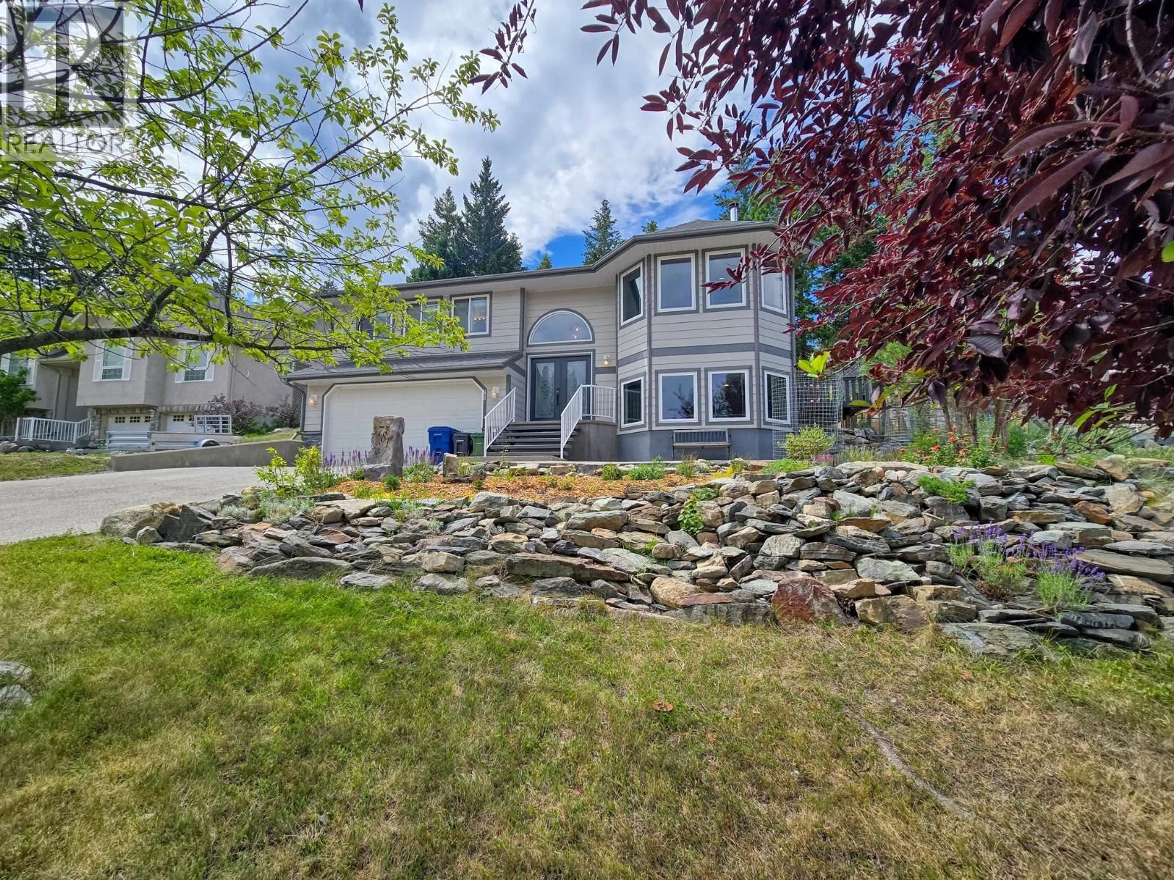 A pic from outside/outdoor area/front of a property/back of a property/a pic from drone, unknown for 781 WESTRIDGE DRIVE, Invermere British Columbia V0A1K4
