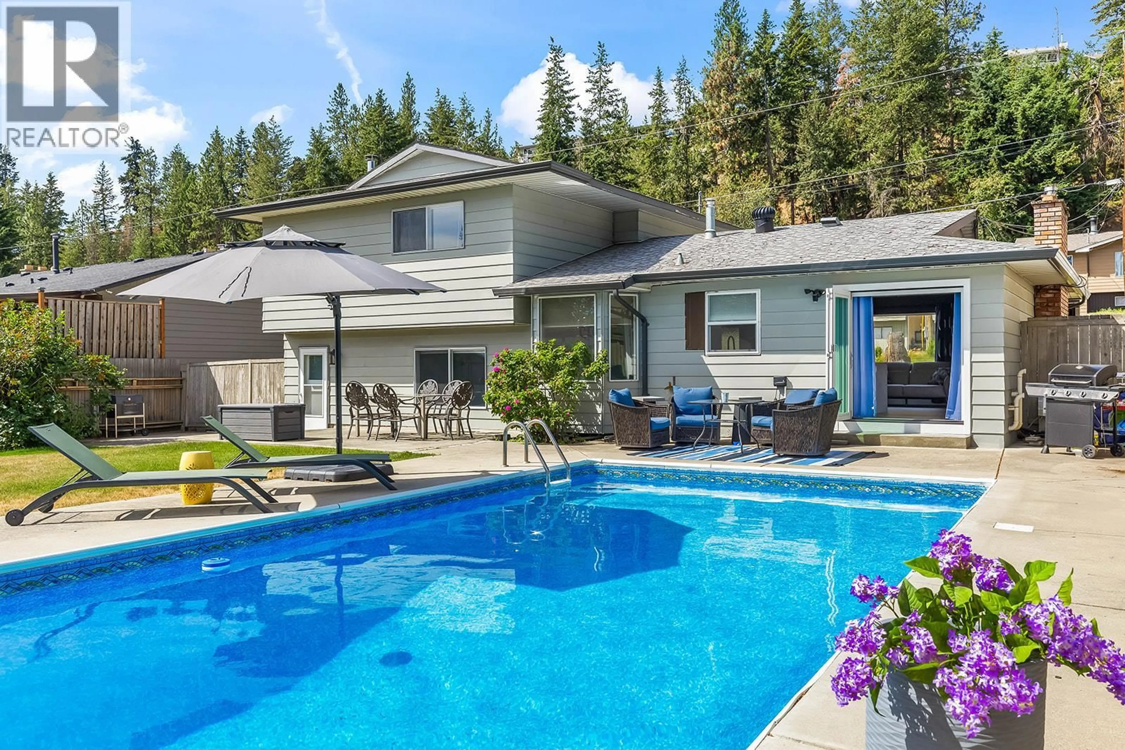 Pool for 3239 MCIVER ROAD, West Kelowna British Columbia V4T1G1