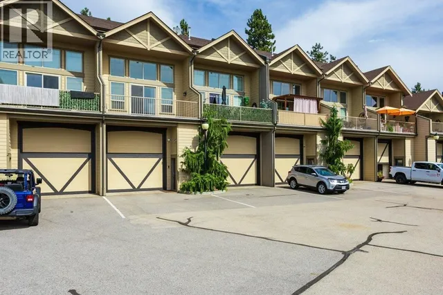 3 - 3359 COUGAR ROAD, Westbank 2