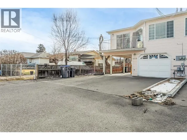 1275 GAGGIN ROAD, Kelowna 3