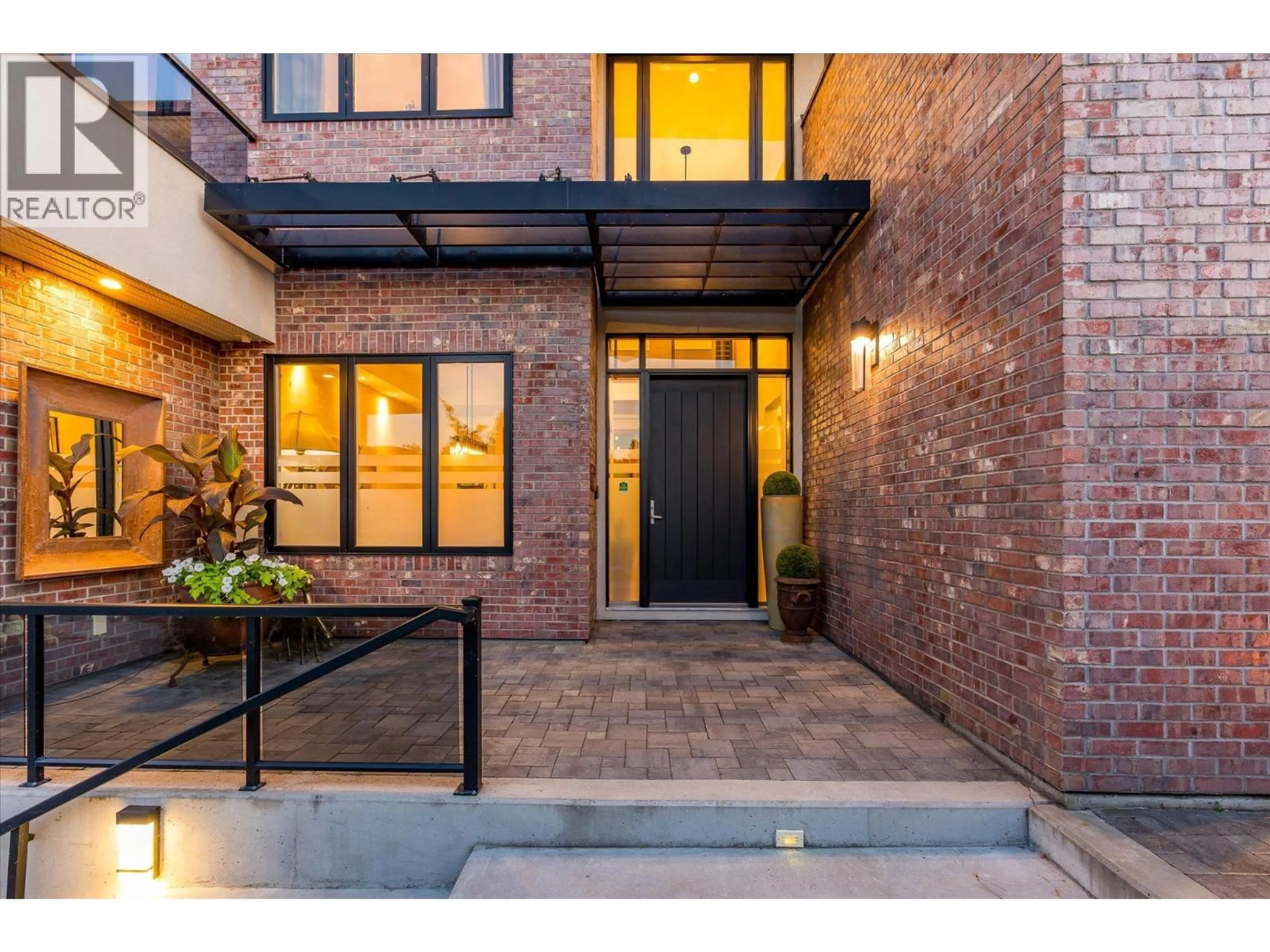 Home with brick exterior material, street for 519 METCALFE AVENUE, Kelowna British Columbia V1W4W5