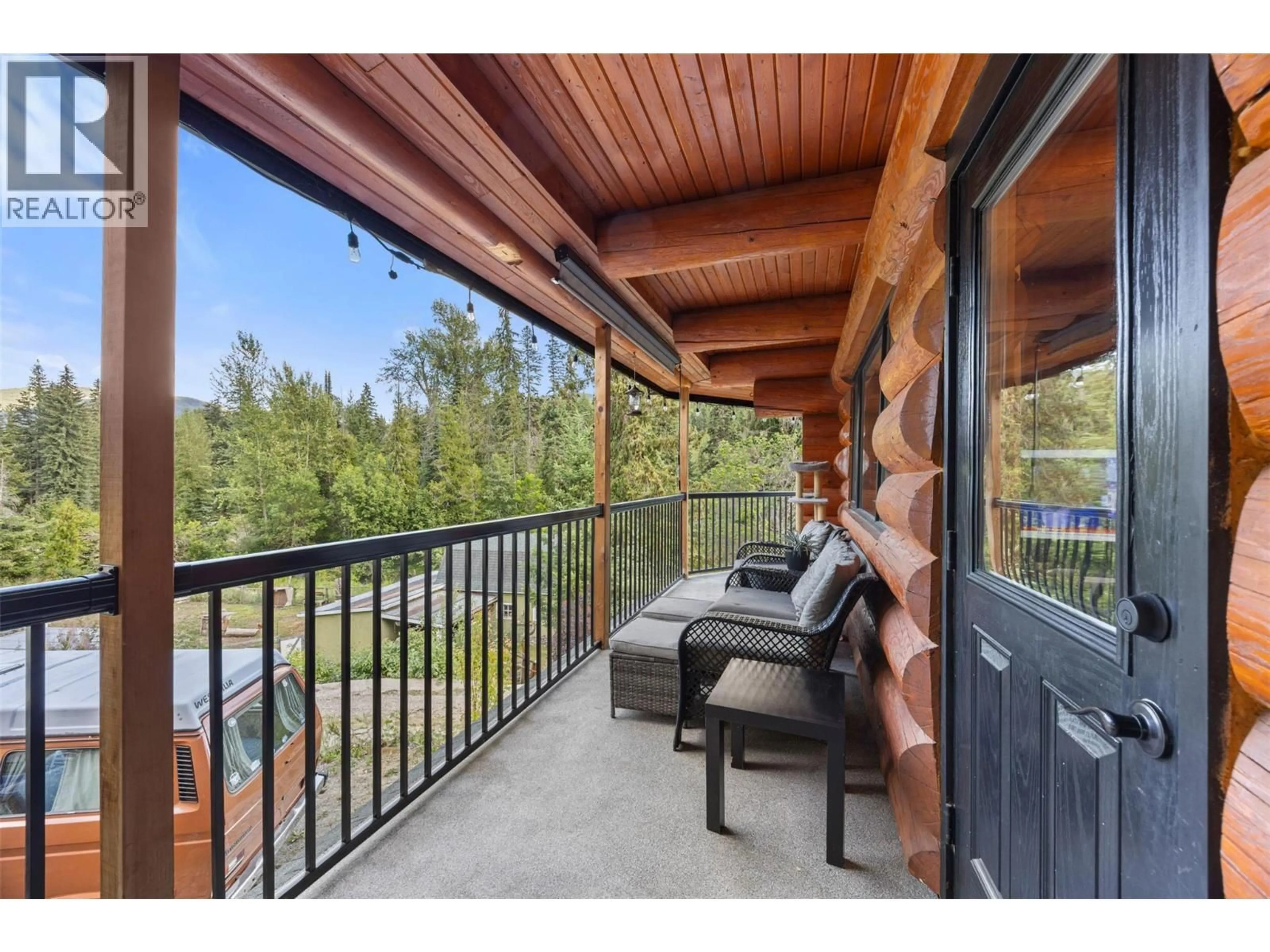 Patio, water/lake/river/ocean view for 10737 HIGHWAY 33 OTHER EAST, Kelowna British Columbia V1P1J9