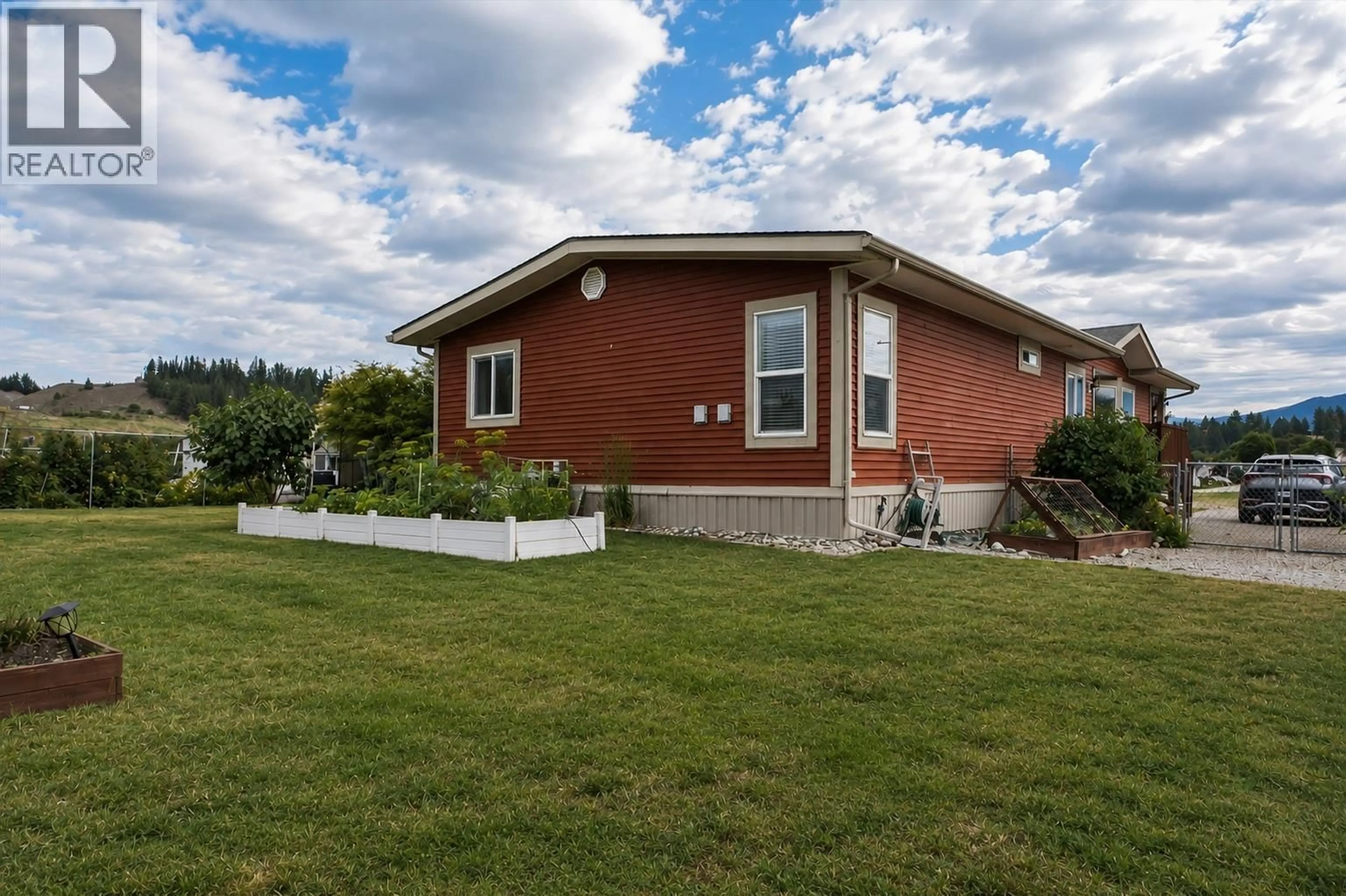 Home with vinyl exterior material, unknown for 51 - 12560 WESTSIDE ROAD, Vernon British Columbia V1H1S9