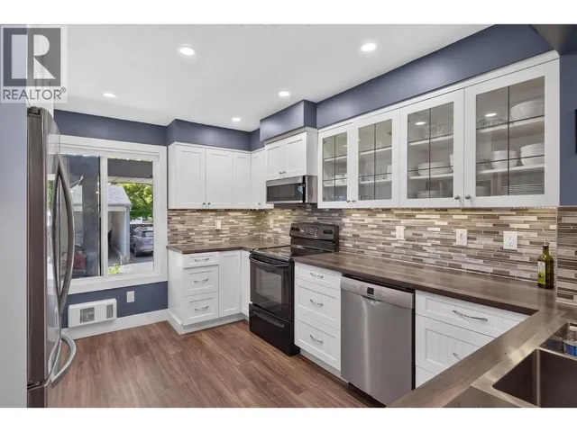 9 - 3000 RICHTER STREET, Kelowna 4