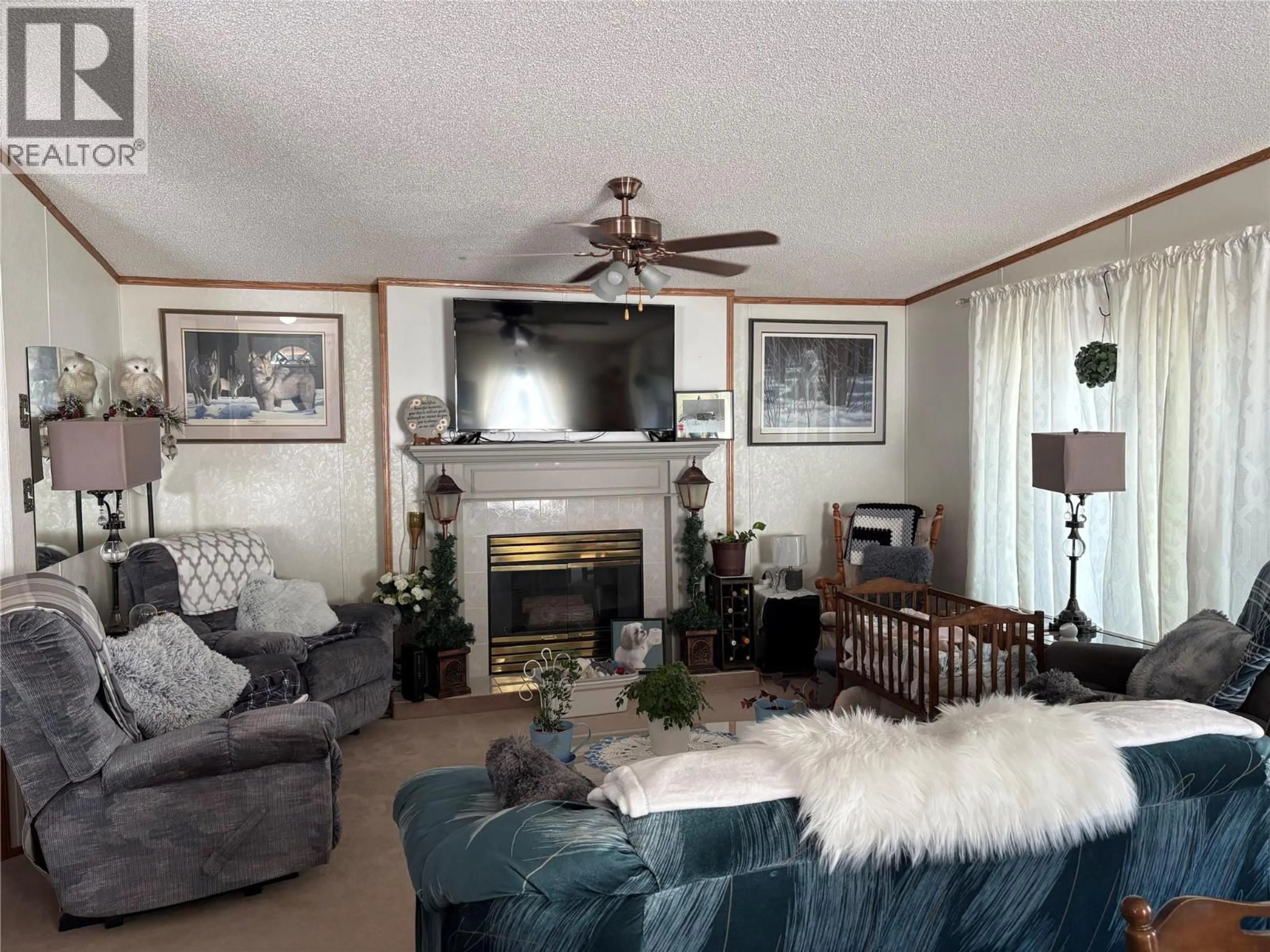 Living room with furniture, unknown for 25 - 900 GORE STREET, Nelson British Columbia V1L6Z6