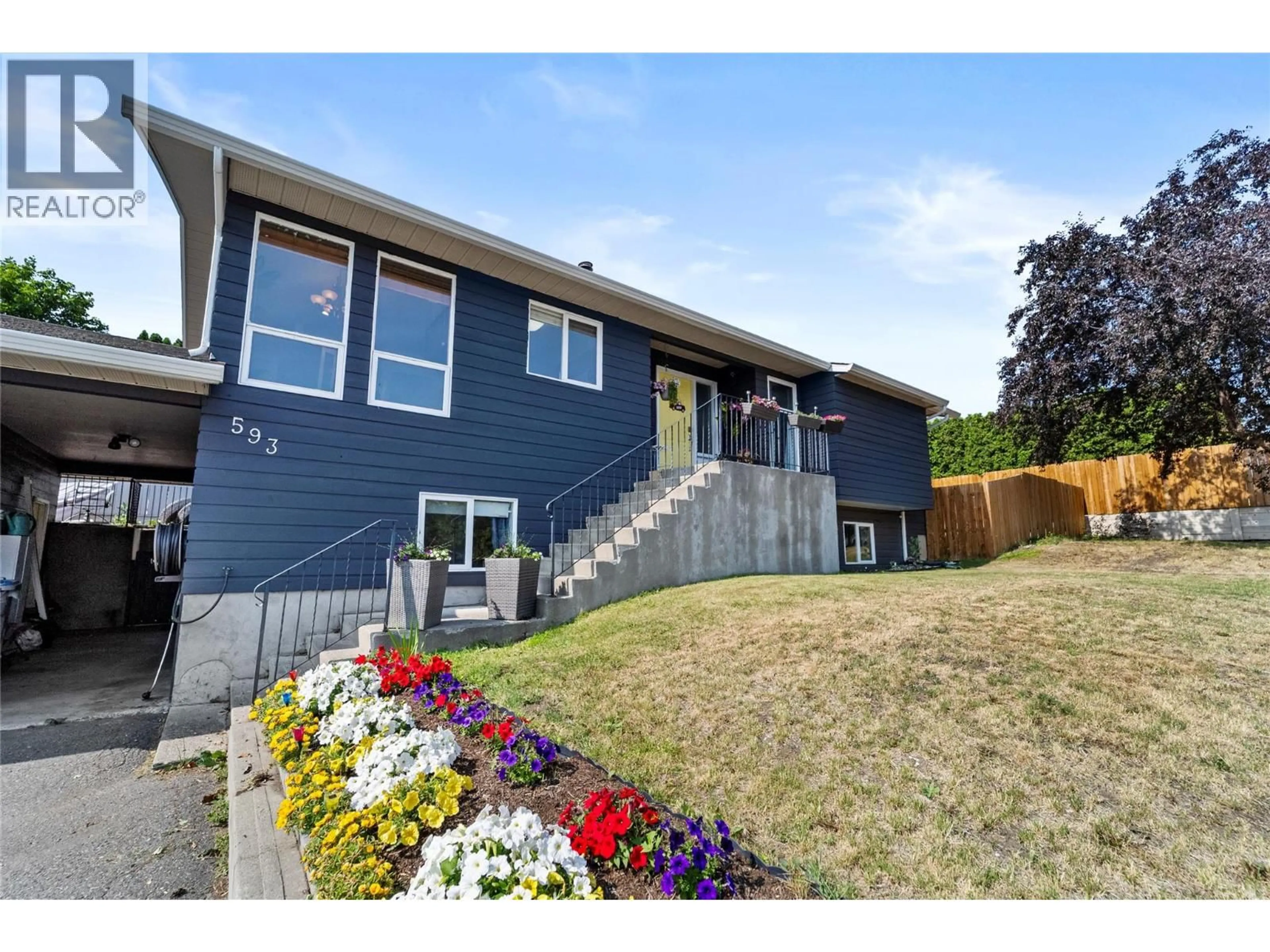 Home with vinyl exterior material, street for 593 BRAEMAR DRIVE, Kamloops British Columbia V1S1H6