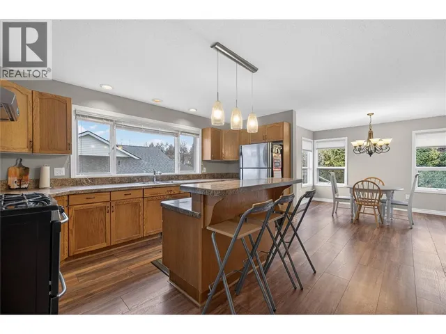 4851 13 STREET NORTHEAST, Salmon Arm 5