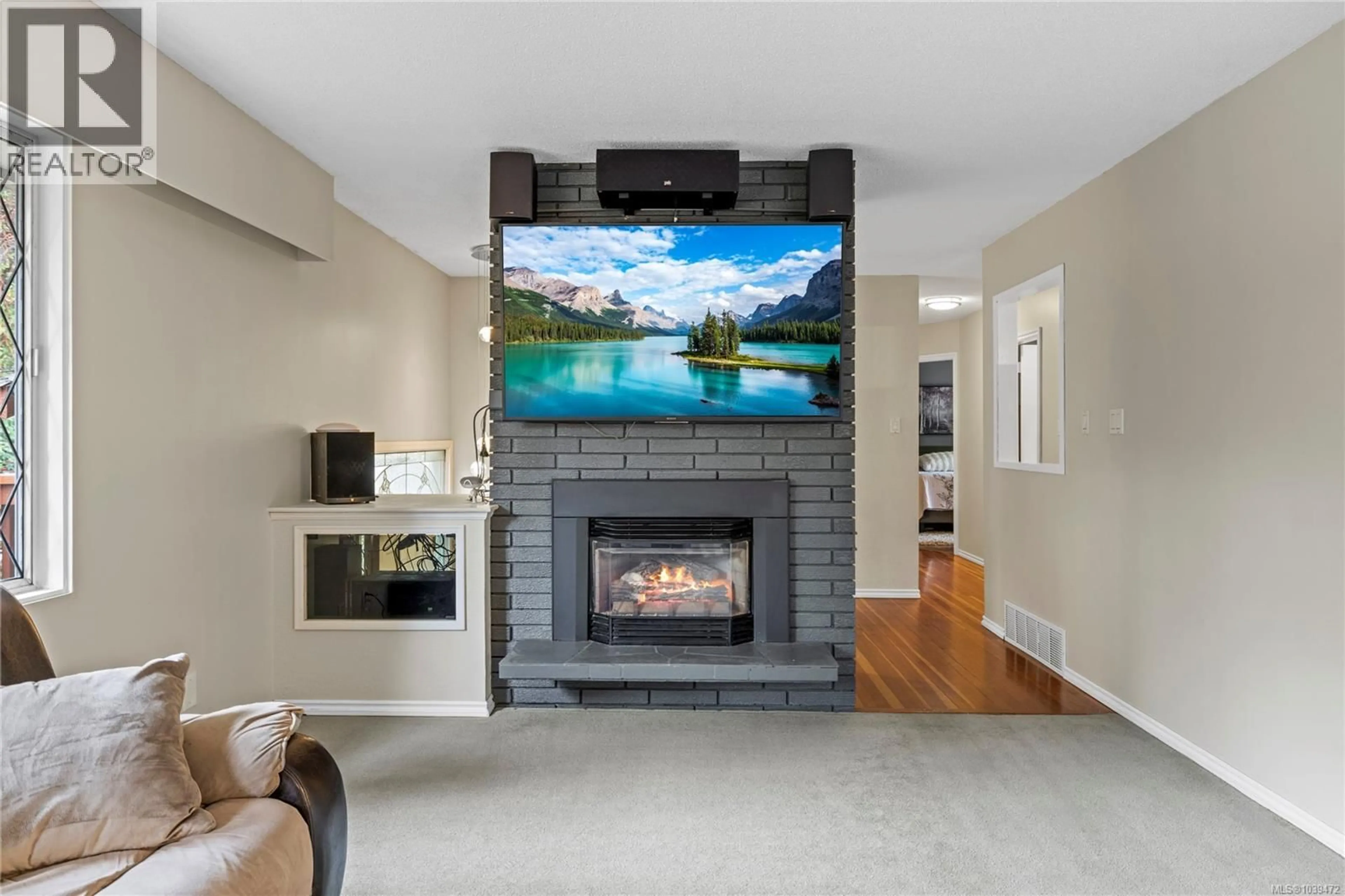 Home theater for 3348 DEPARTURE BAY ROAD, Nanaimo British Columbia V9T1B4