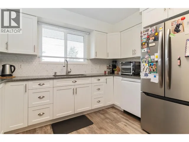 410 MADSEN ROAD, Kelowna 2