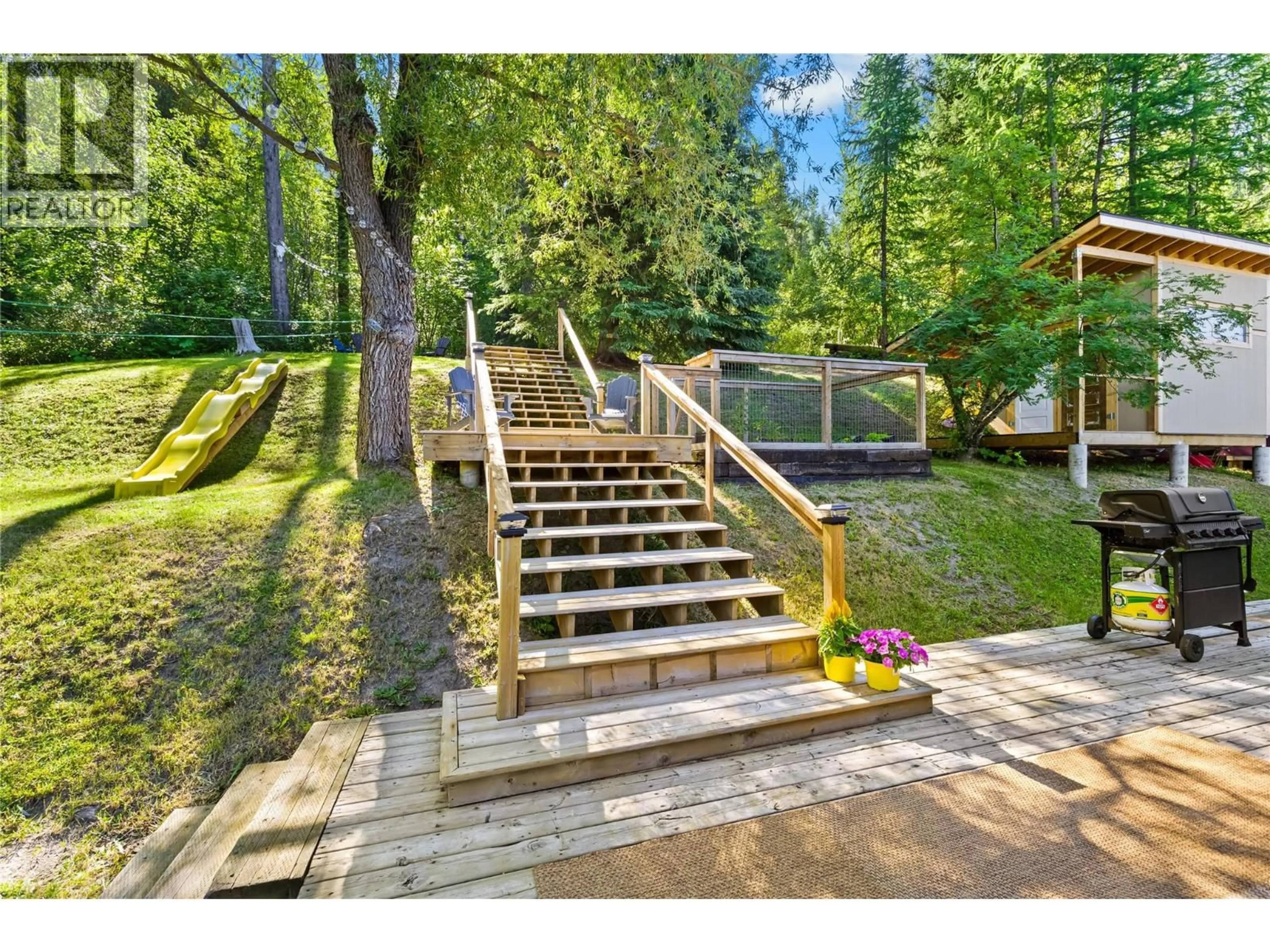 Patio, unknown for 70 RIDGEMONT LANE, Fernie British Columbia V0B1M2
