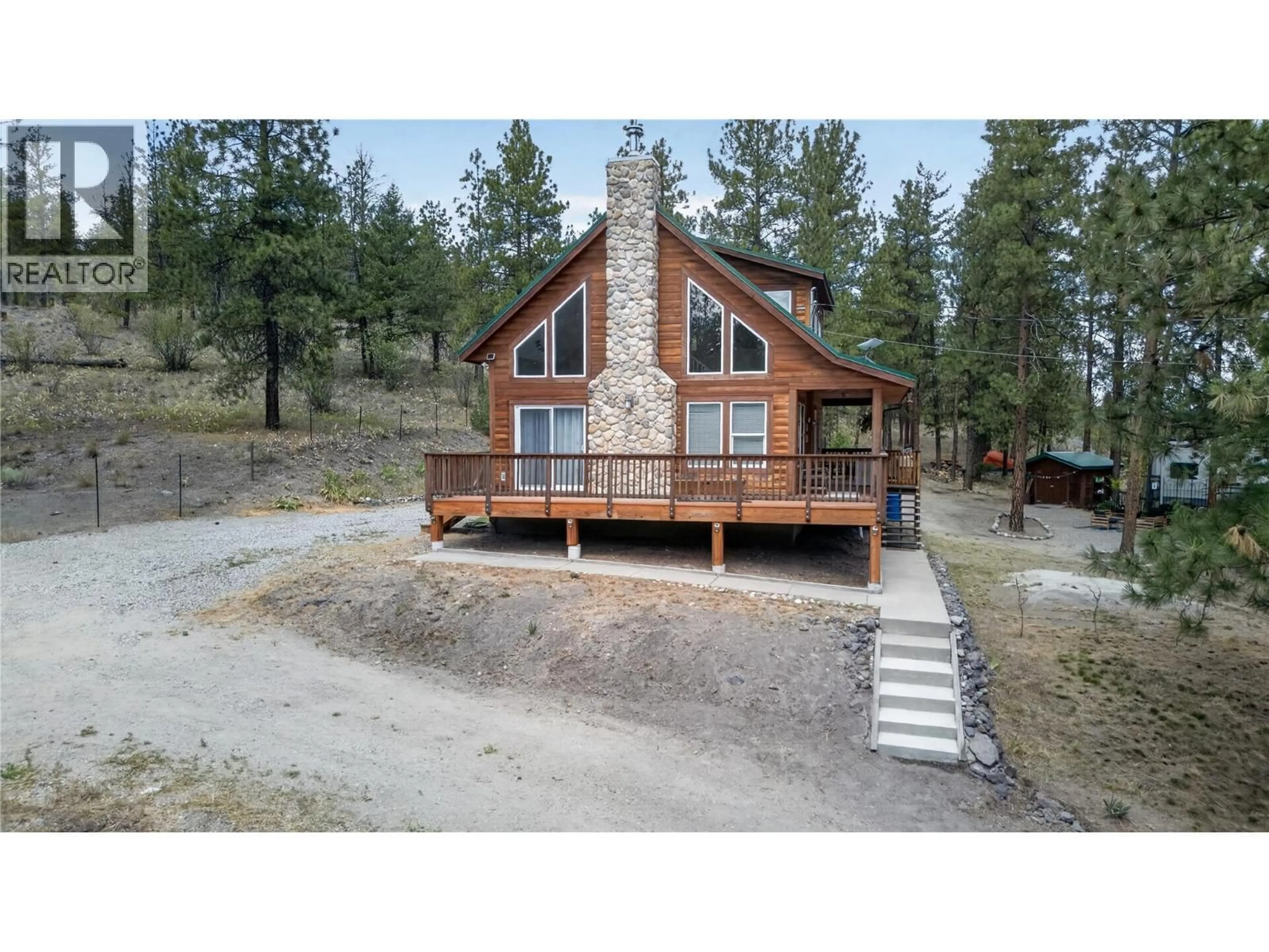 A pic from outside/outdoor area/front of a property/back of a property/a pic from drone, unknown for 320 WHITE LAKE ROAD, Kaleden British Columbia V0H1K0