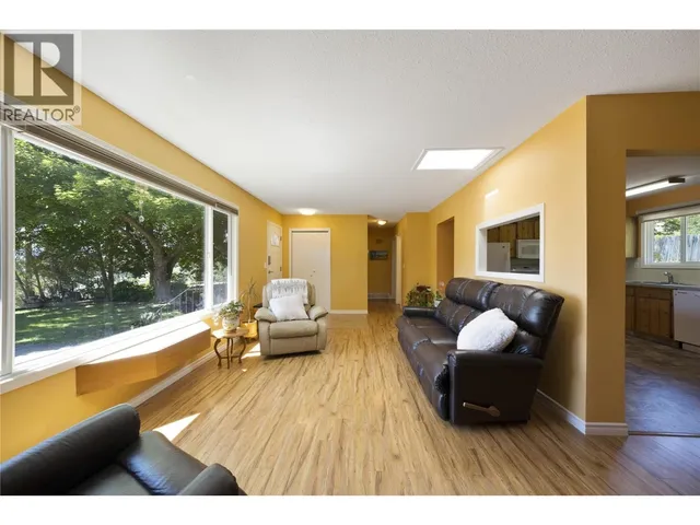 1389 LUND ROAD, Kelowna 5