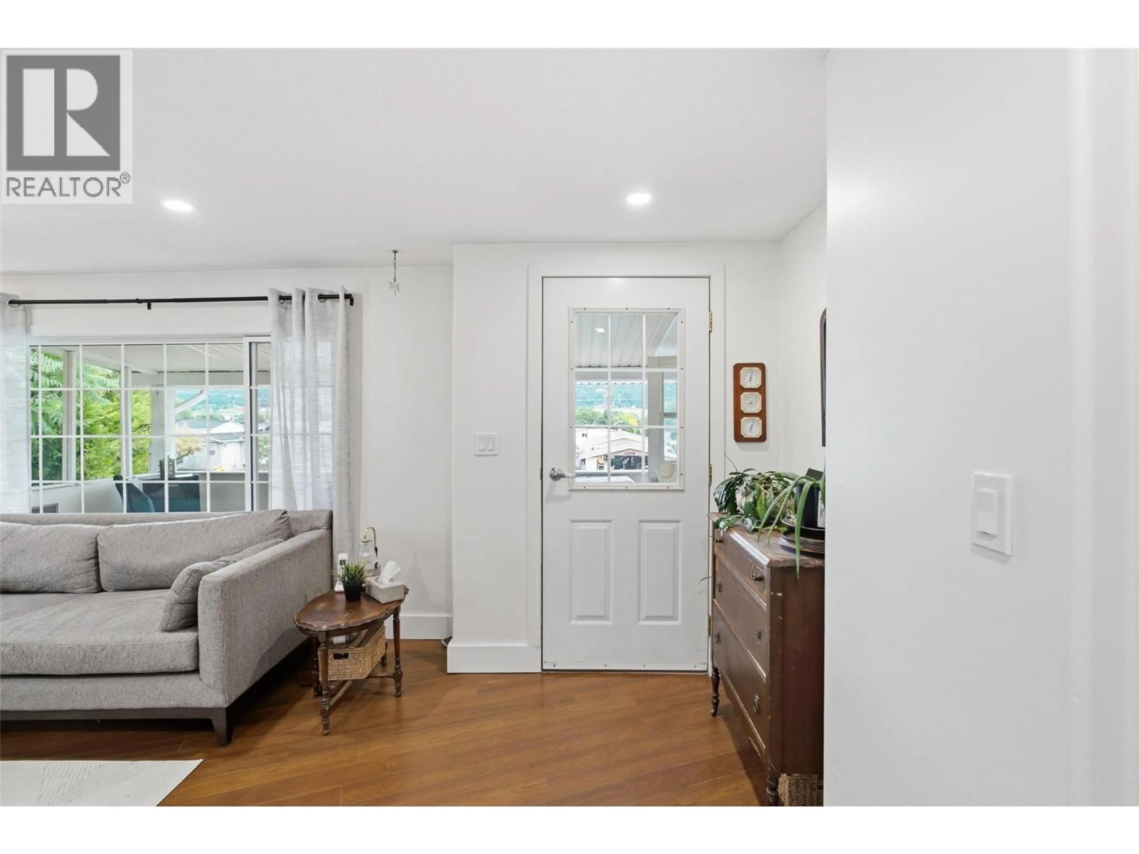 Indoor entryway for 4873 GERELLA ROAD, Kamloops British Columbia V0E2P0