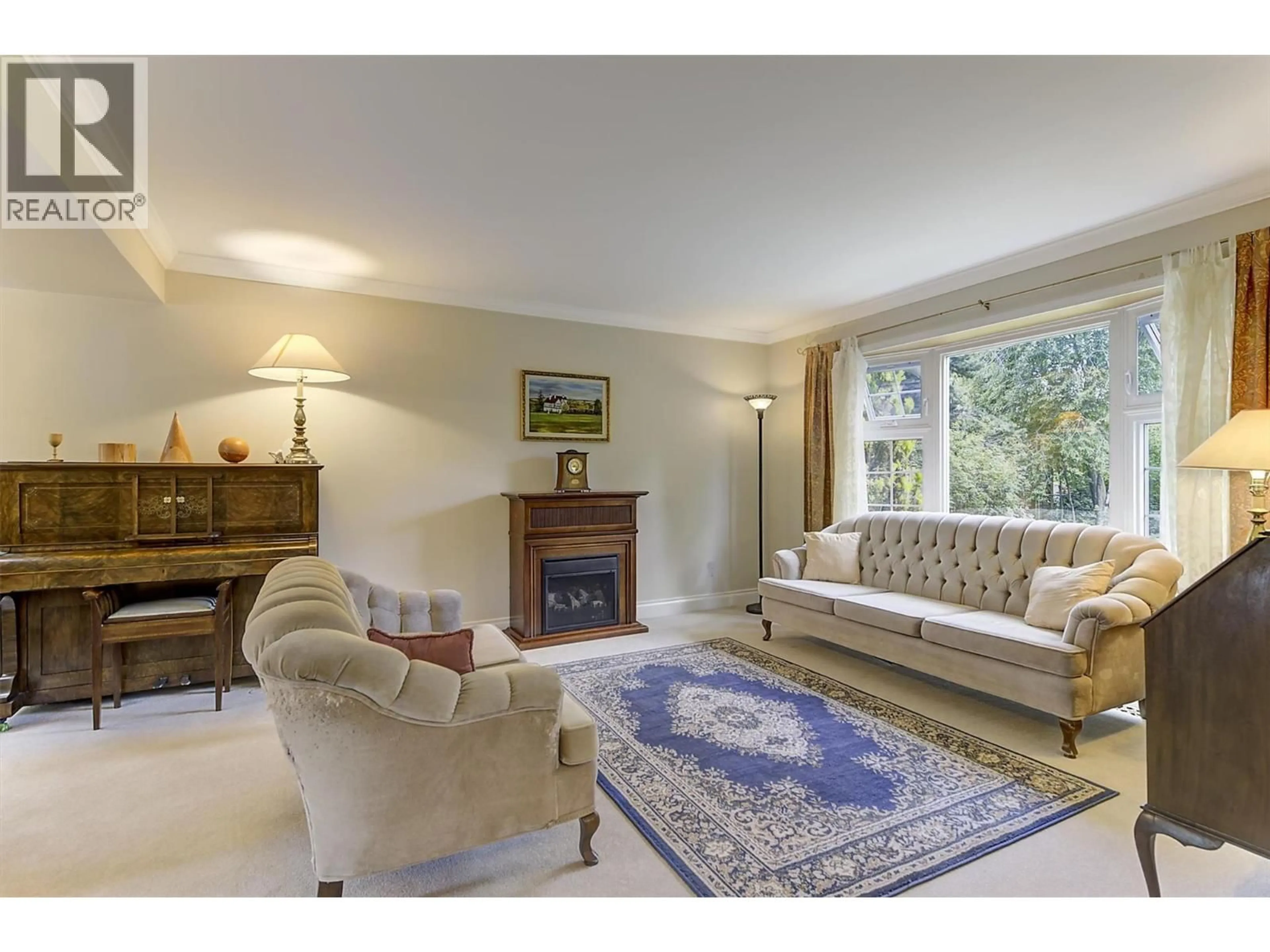 Living room with furniture, unknown for 4299 HOBSON ROAD, Kelowna British Columbia V1W1Y4