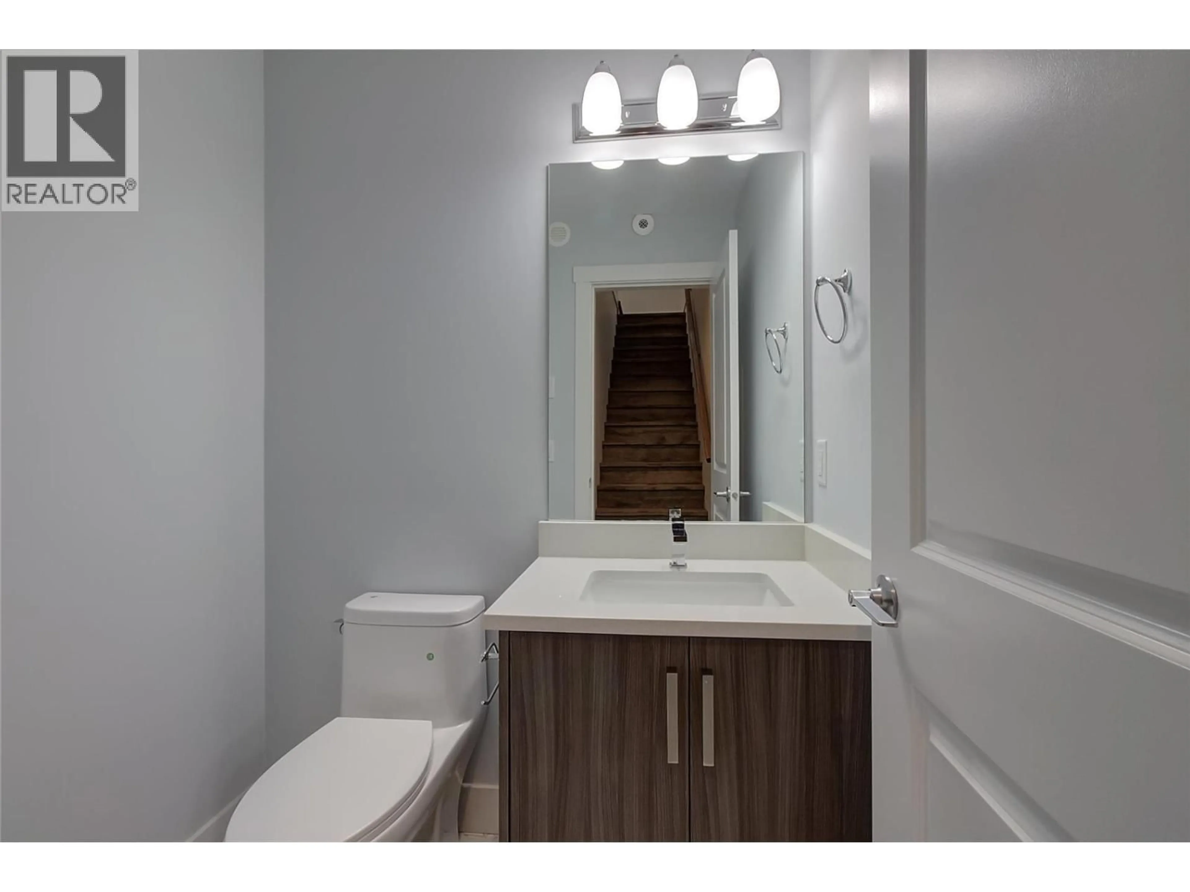 Standard bathroom, unknown for 1 - 756 GLENWOOD AVENUE, Kelowna British Columbia V1Y5M5