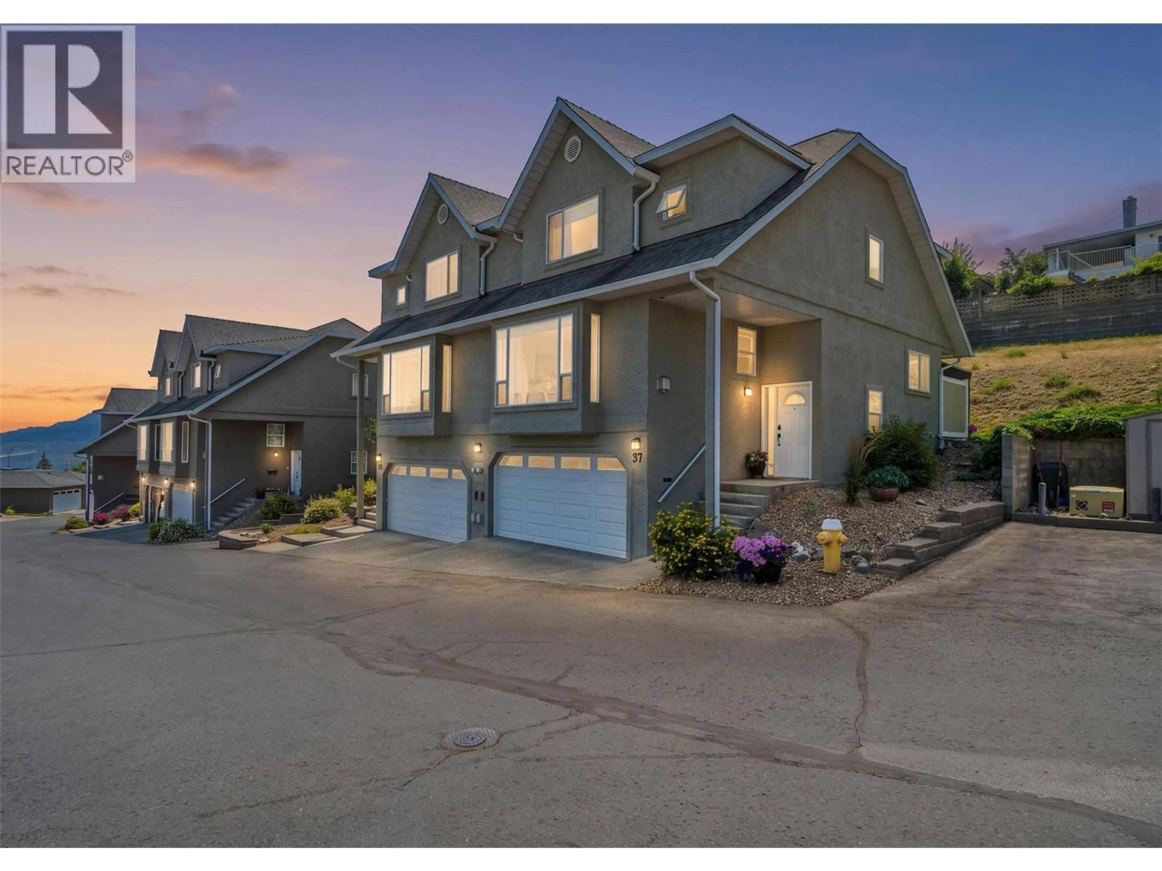 Unknown for 37 - 255 PEMBERTON TERRACE, Kamloops British Columbia V2C6R2