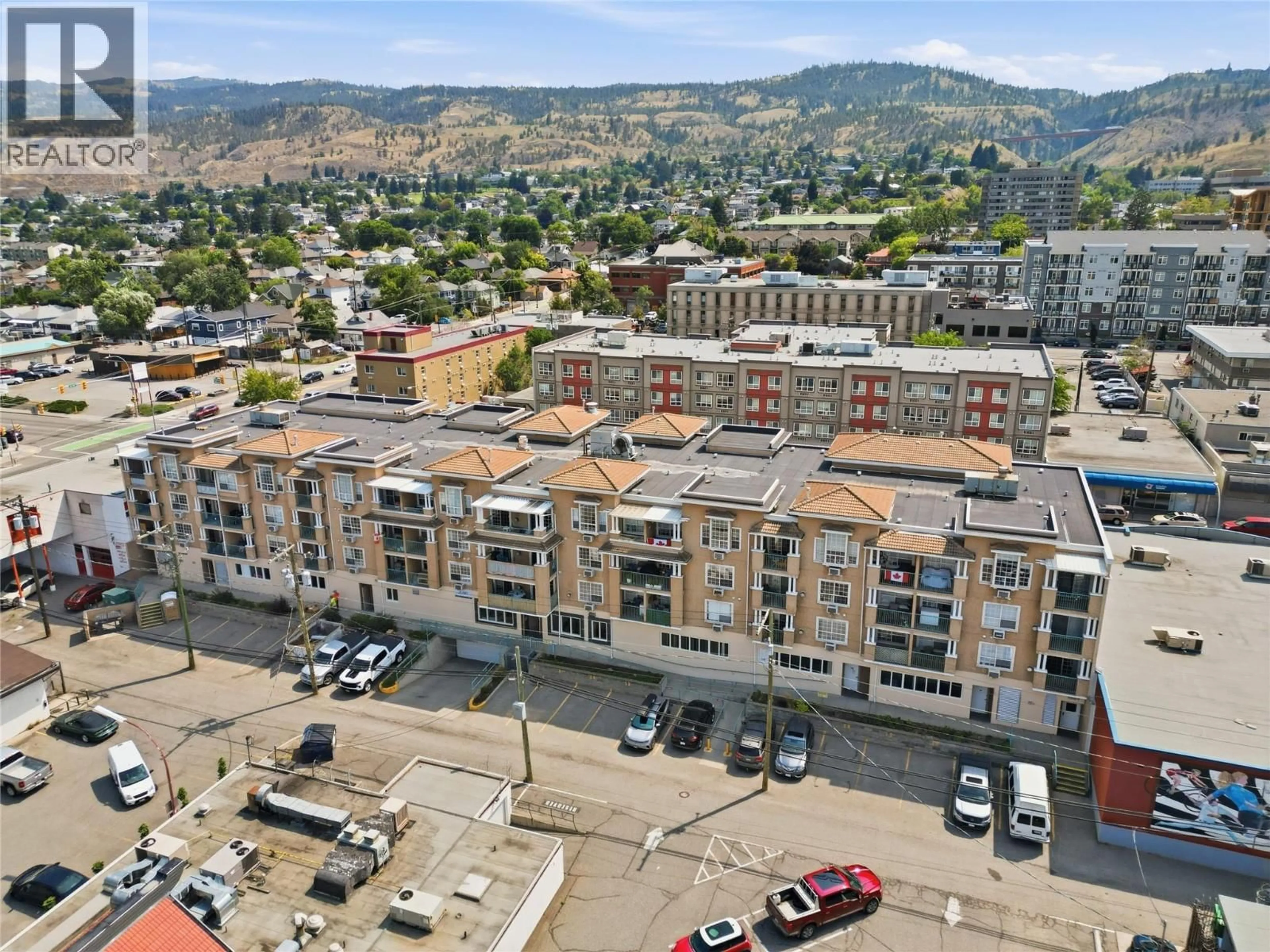 A pic from outside/outdoor area/front of a property/back of a property/a pic from drone, mountain view for 314 - 554 SEYMOUR STREET, Kamloops British Columbia V2C2G9