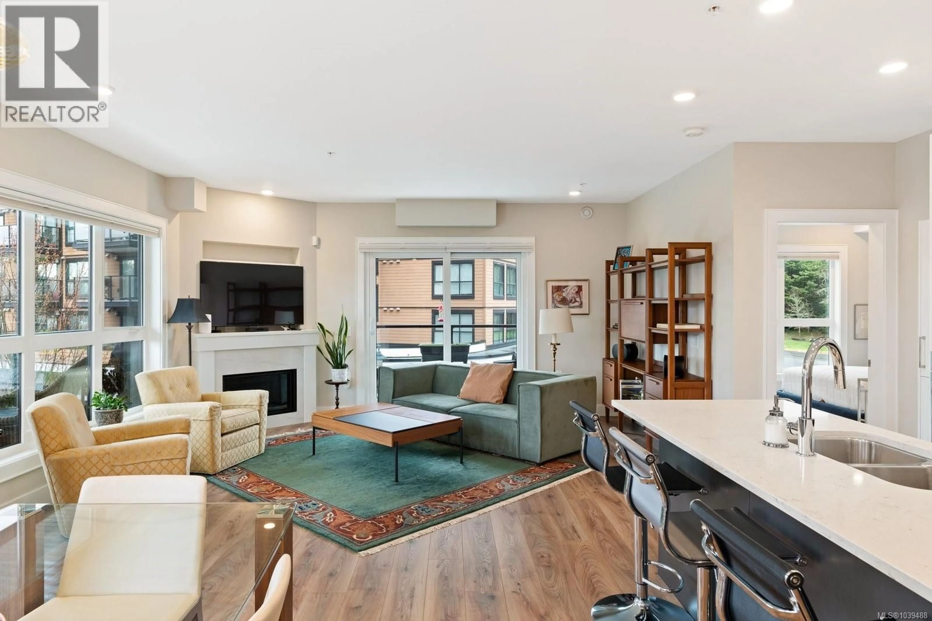 Living room with furniture, unknown for 309 - 747 TRAVINO LANE, Saanich British Columbia V8Z0E4