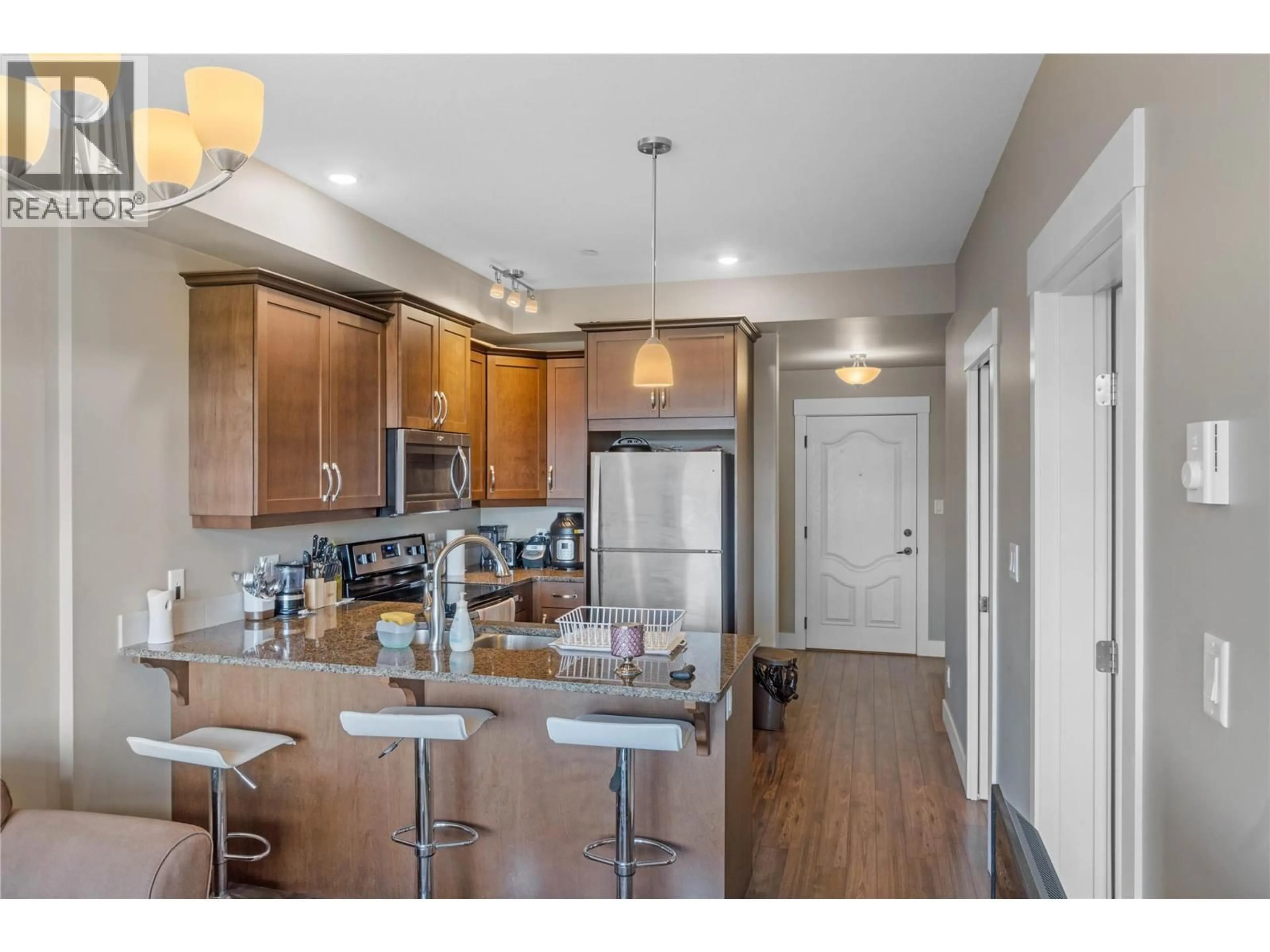 Open concept kitchen, unknown for 404 - 765 MCGILL ROAD, Kamloops British Columbia V2C0B7