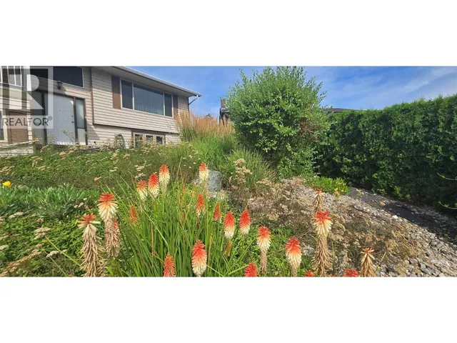 20 SANTA ROSA PLACE, Osoyoos 2