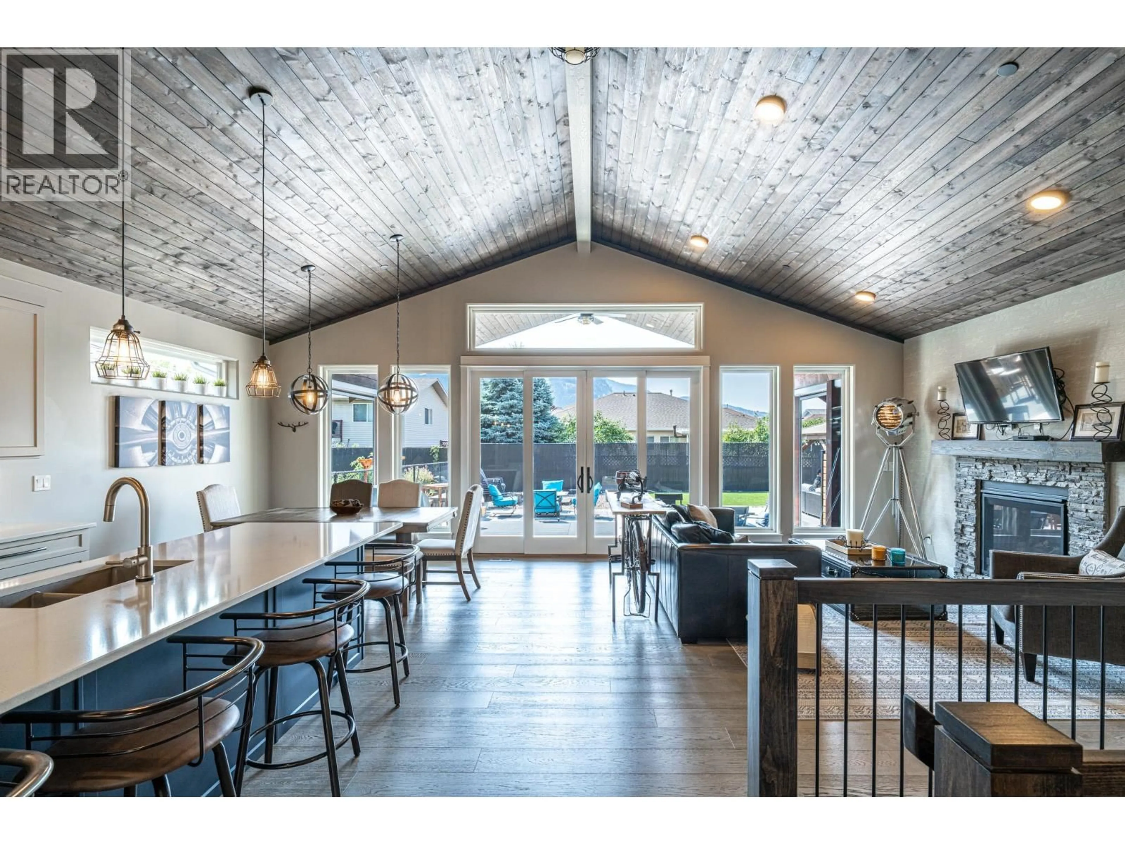 Open concept kitchen, unknown for 5 - 2444 YORK AVENUE, Armstrong British Columbia V4Y0A3