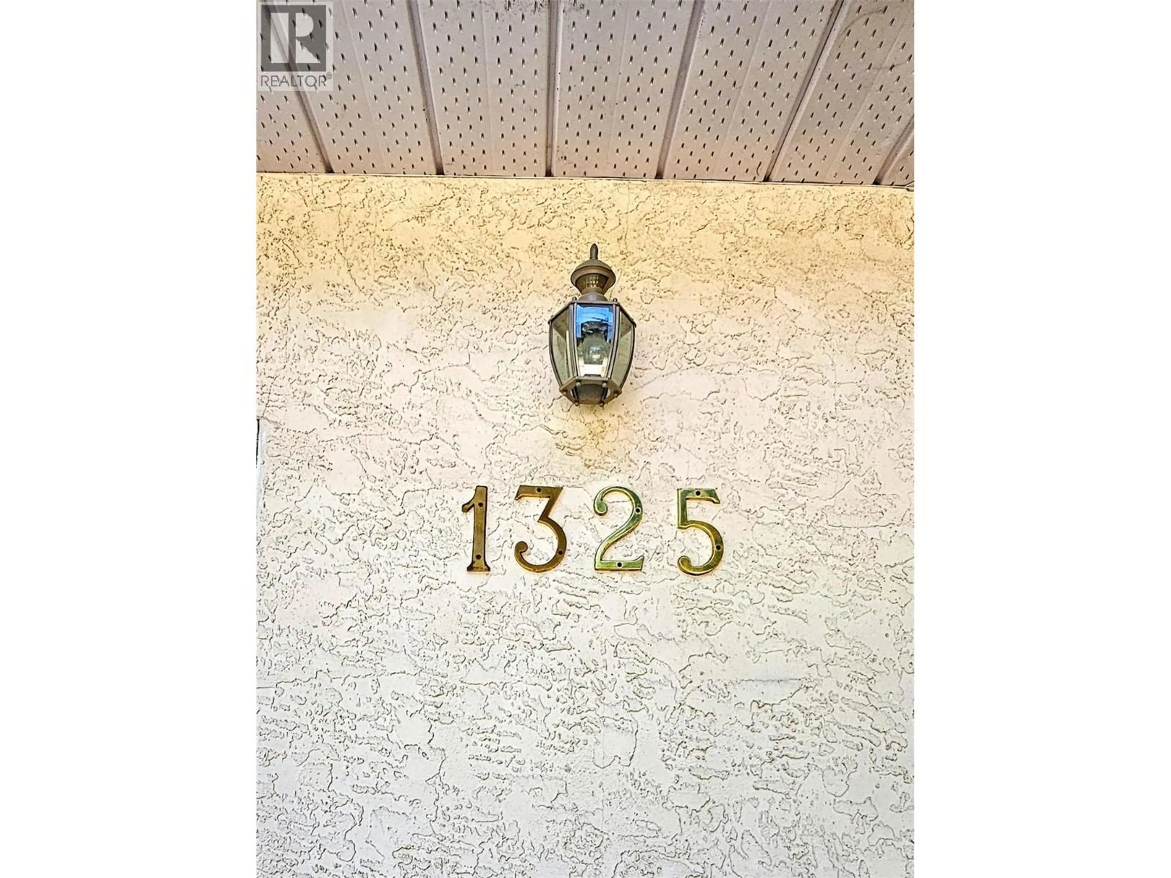 Unknown for 1325 FOREST ROAD, Castlegar British Columbia V1N3Y5
