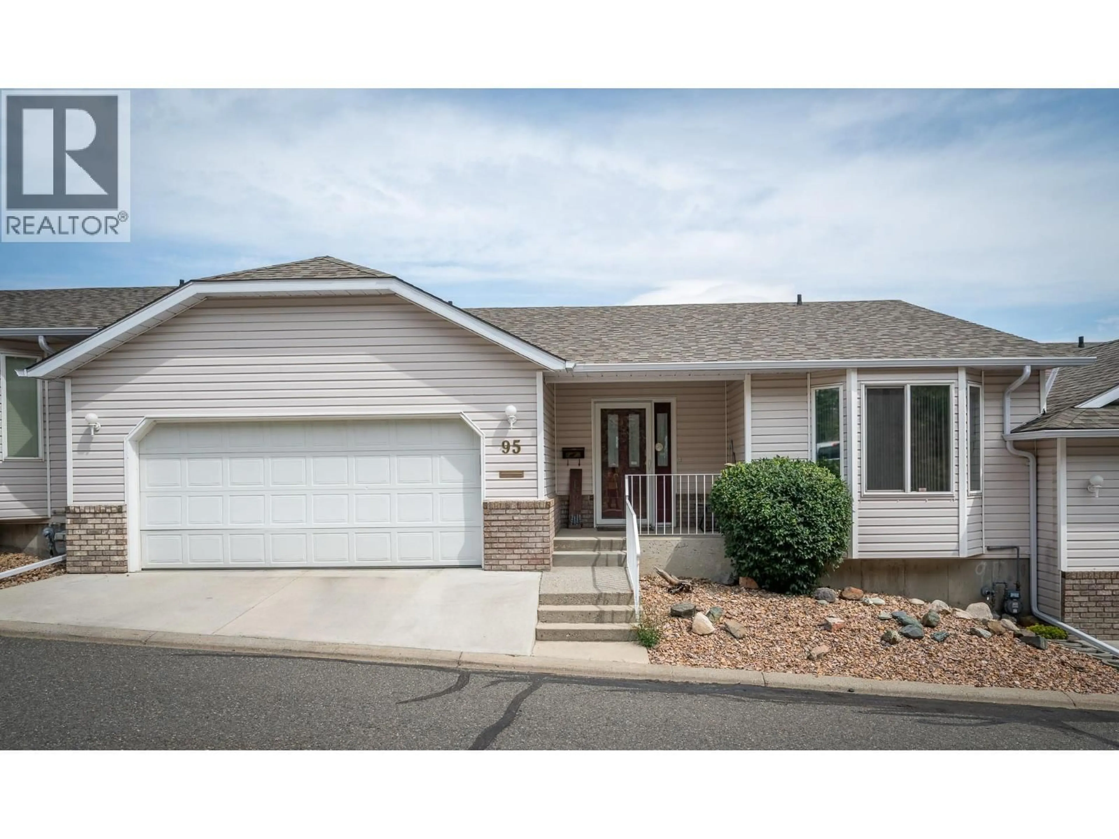 Home with vinyl exterior material, street for 95 - 2022 PACIFIC WAY, Kamloops British Columbia V1S1T1