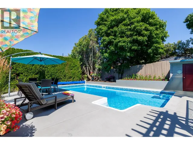 1303 41 AVENUE, Vernon 5