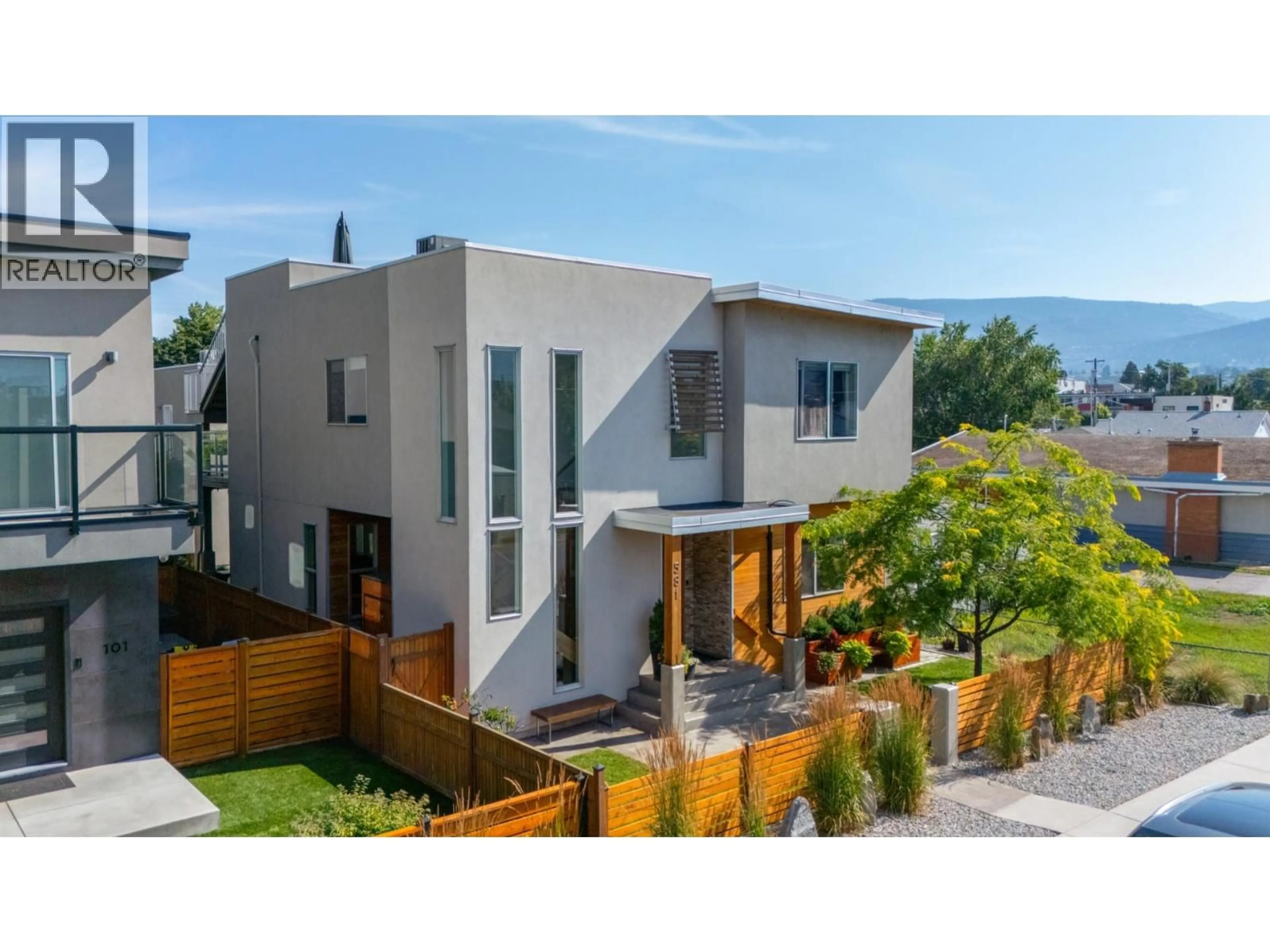 Unknown for 581 CHURCHILL AVENUE, Penticton British Columbia V2A1E2