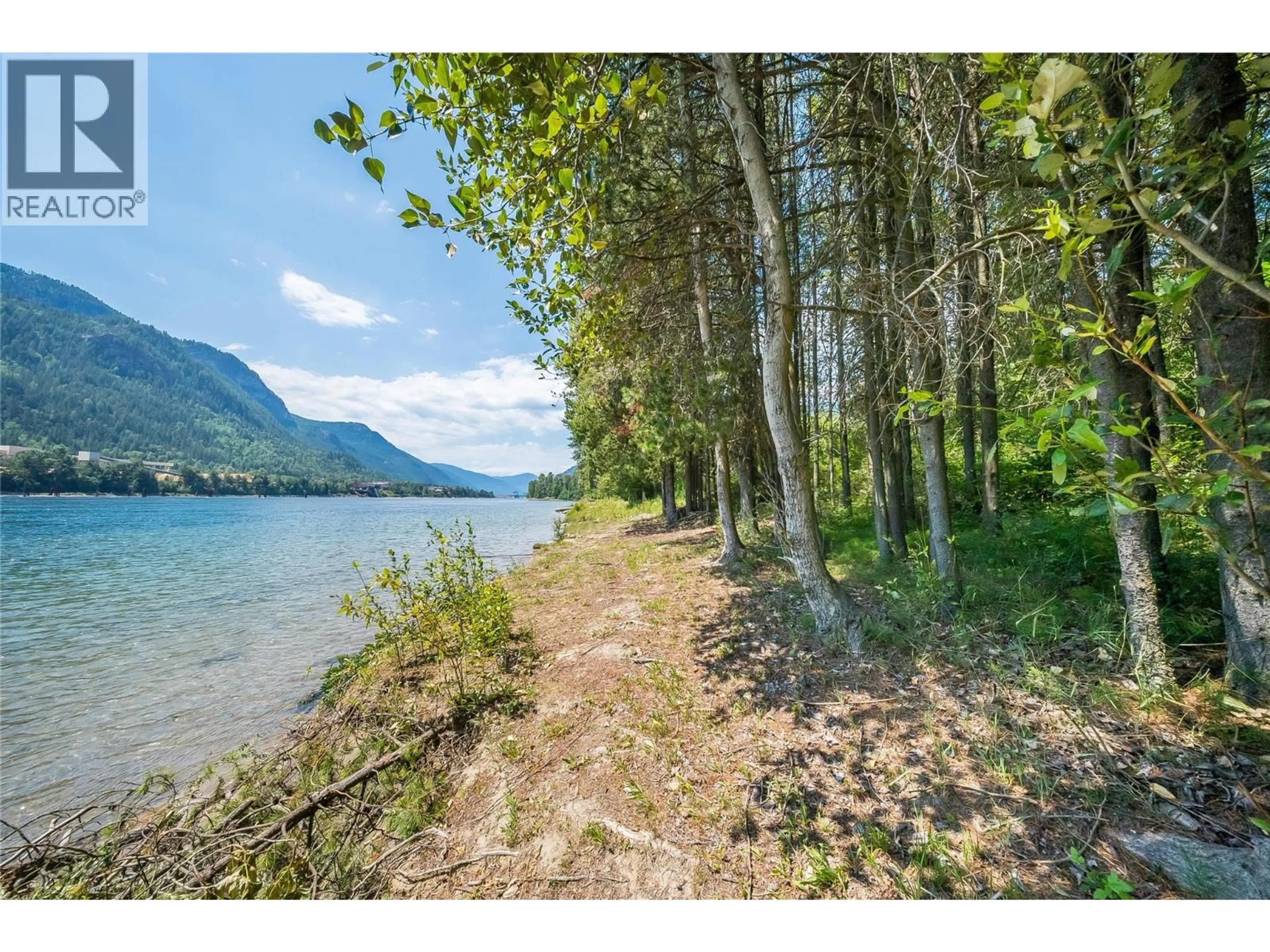 Unknown for 3824 BROADWATER ROAD, Castlegar British Columbia V0G1X0