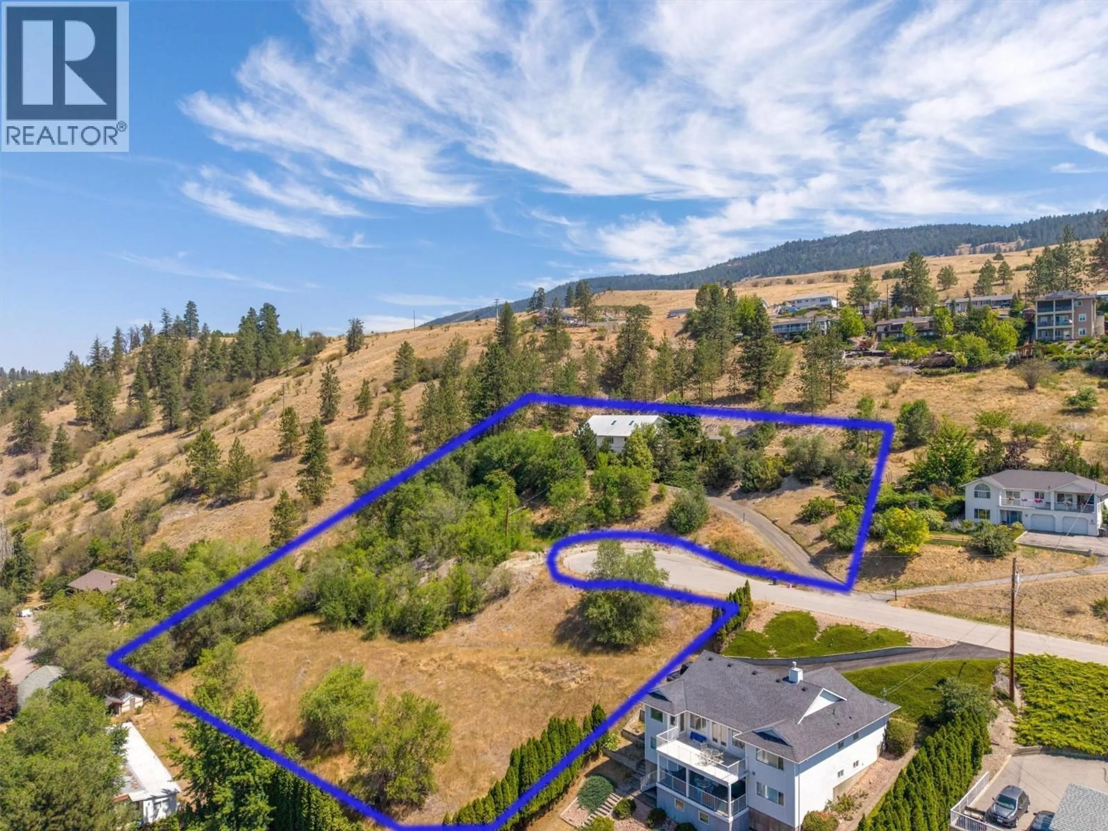 A pic from outside/outdoor area/front of a property/back of a property/a pic from drone, mountain view for 11451 DAKOTA ROAD, Lake Country British Columbia V4V1X1