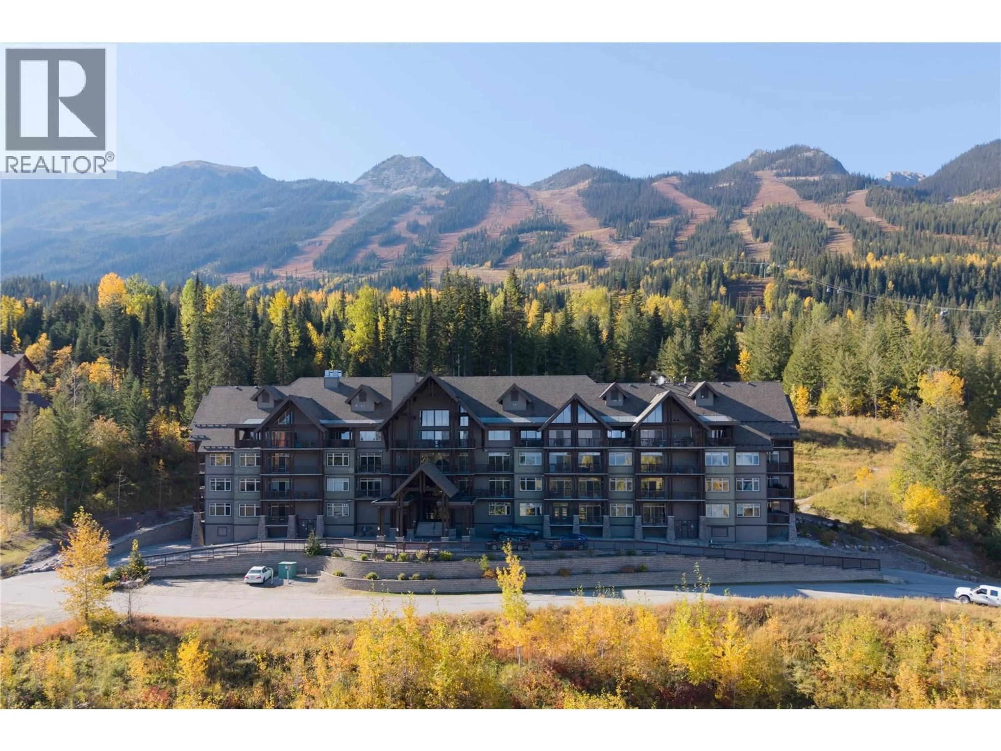 A pic from outside/outdoor area/front of a property/back of a property/a pic from drone, mountain view for 410 - 1420 PALLISER TRAIL, Golden British Columbia V0A1H2