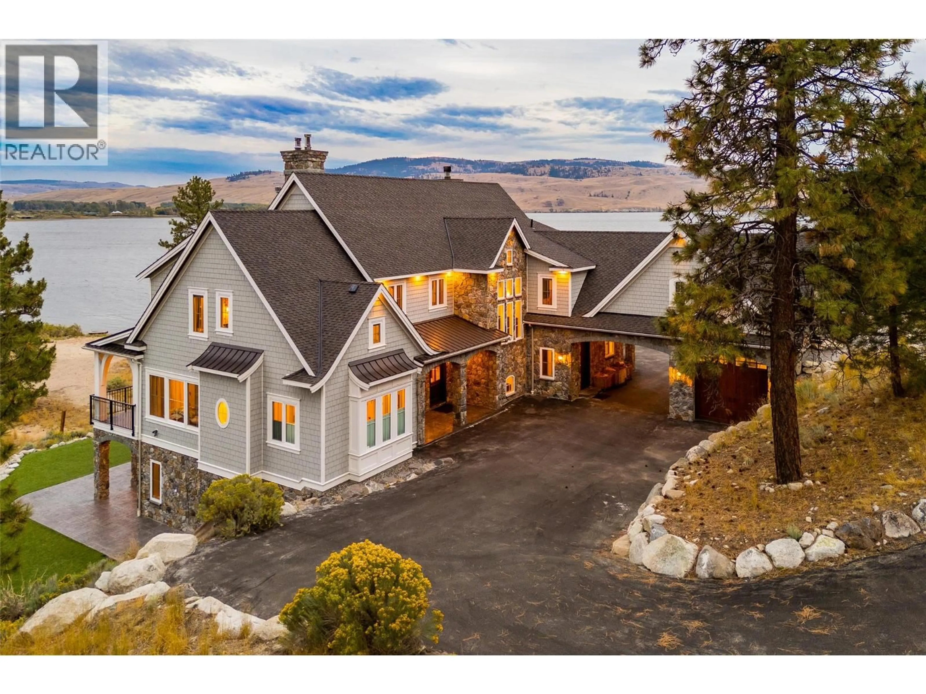 A pic from outside/outdoor area/front of a property/back of a property/a pic from drone, mountain view for 6688 MONCK PARK ROAD, Merritt British Columbia V1K0A1
