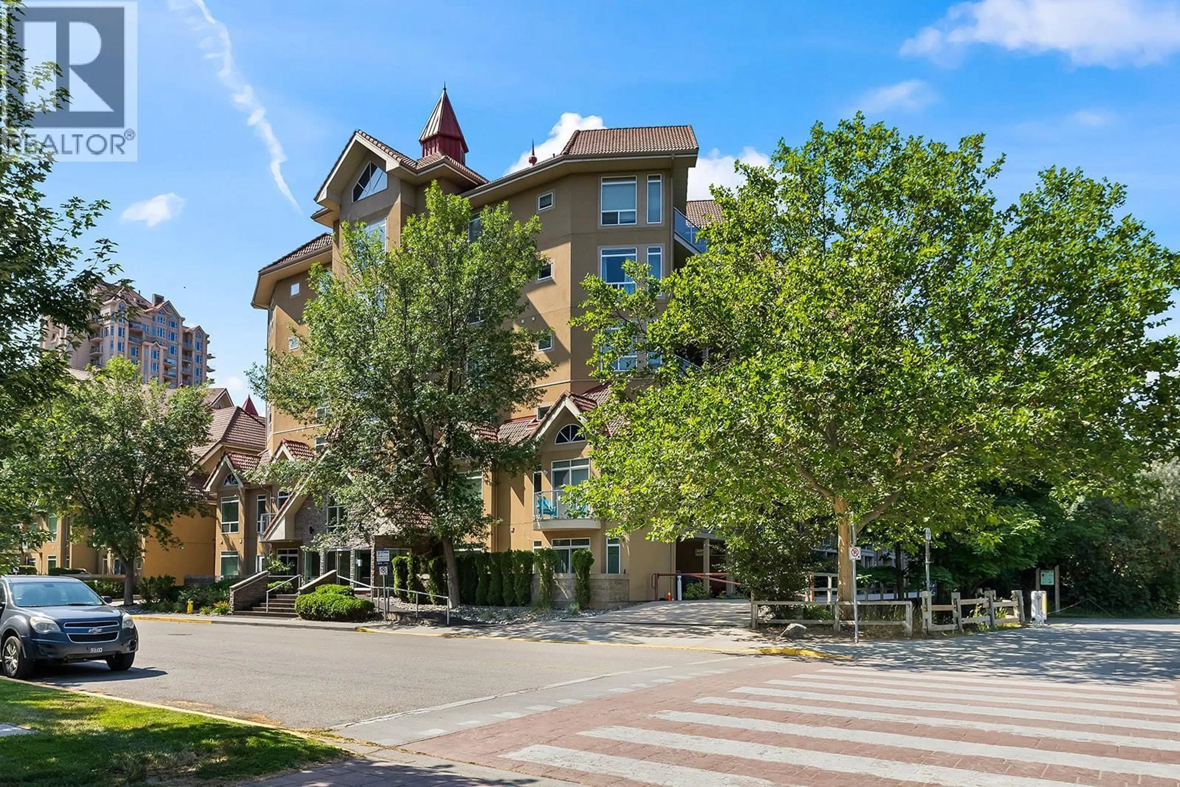 Patio, unknown for 404 - 1088 SUNSET DRIVE, Kelowna British Columbia V1Y9W1